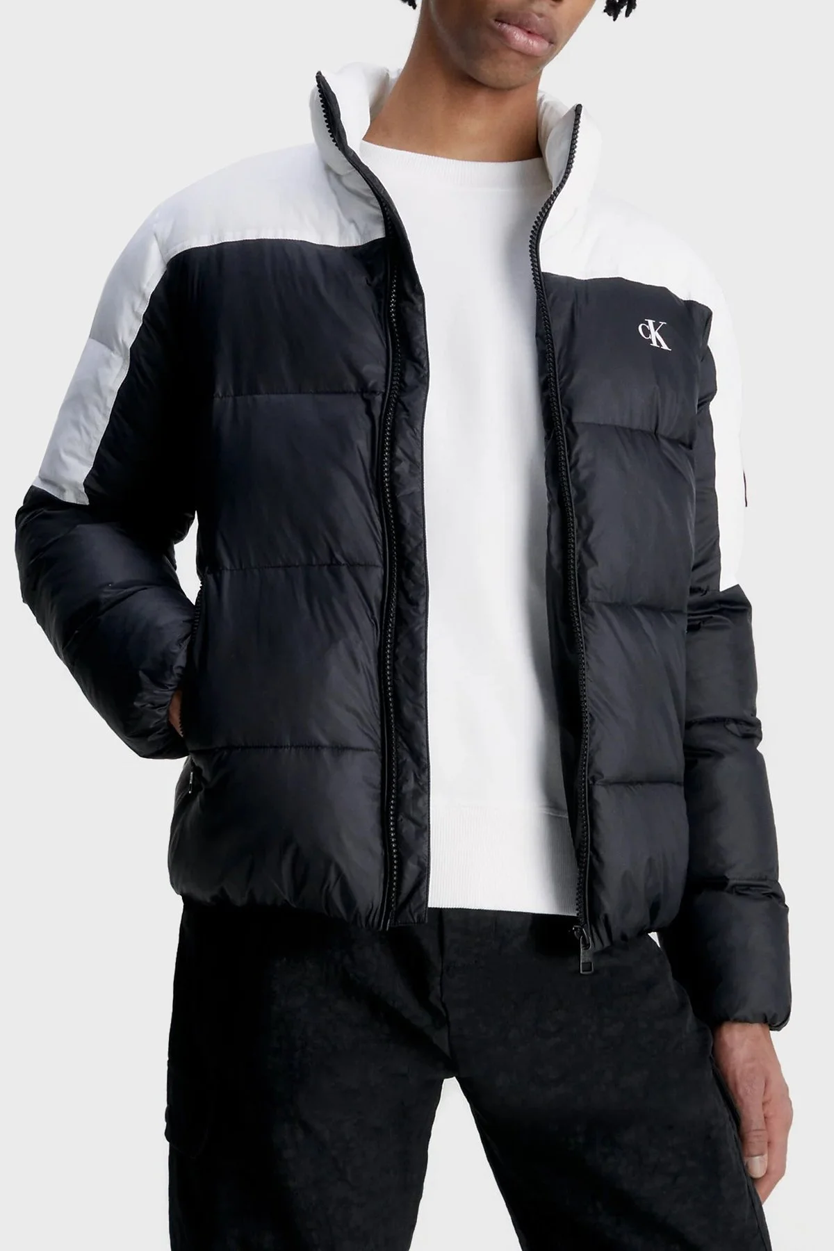 Calvin Klein Logolu Şişme J30J323461BEH Erkek Mont J30J323461 BEH SİYAH - 3