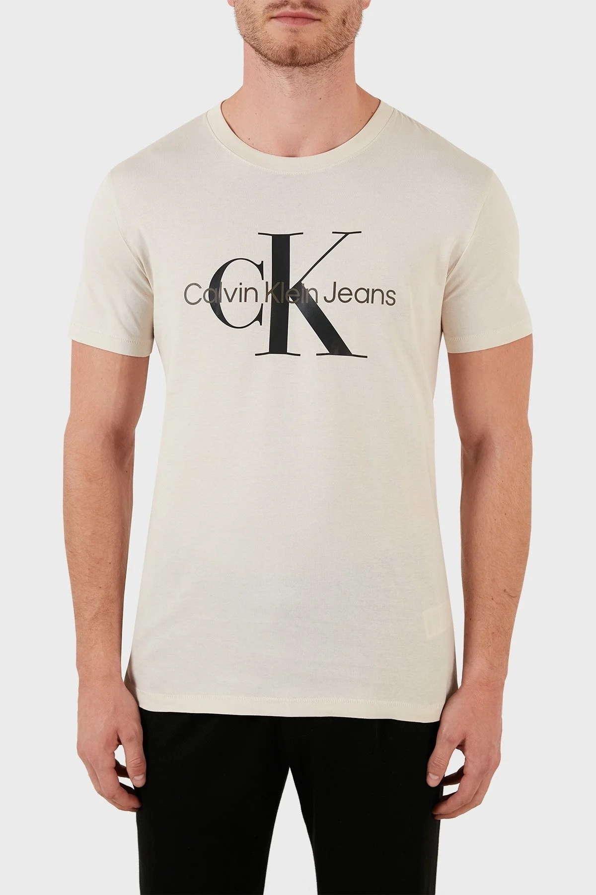 Calvin Klein Logolu Slim Fit Bisiklet Yaka % 100 Pamuk Erkek T Shirt J30J320806 ACF BEJ - 1