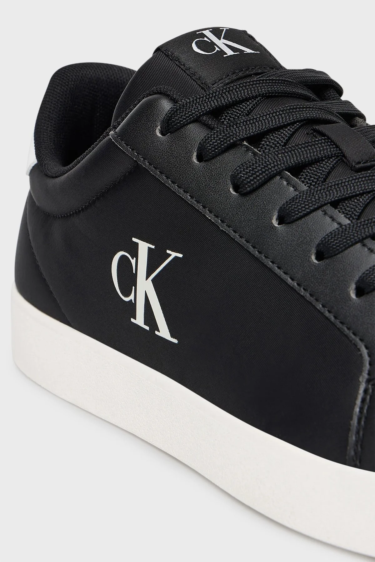 Calvin Klein Logolu Sneaker YM0YM012130GM Erkek Ayakkabı YM0YM01213 0GM SİYAH-BEYAZ - 5