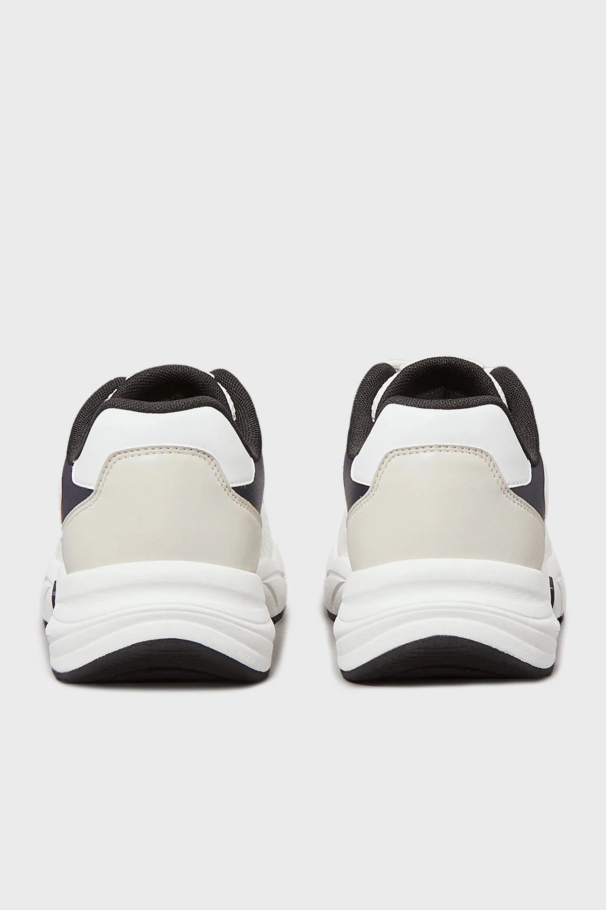 Calvin Klein Logolu Sneaker YM0YM013100LD Erkek Ayakkabı YM0YM01310 0LD BEYAZ-LACİVERT - 10