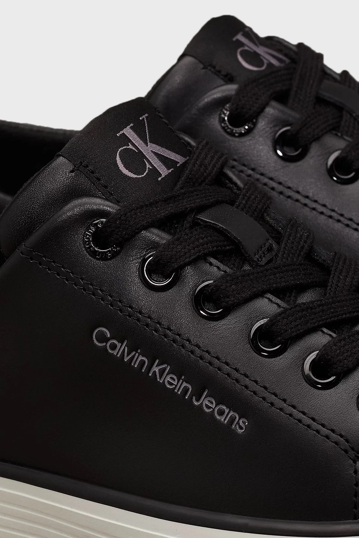 Calvin Klein Logolu Sneaker YW0YW016330GM Bayan Ayakkabı YW0YW01633 0GM SİYAH-BEYAZ - 12