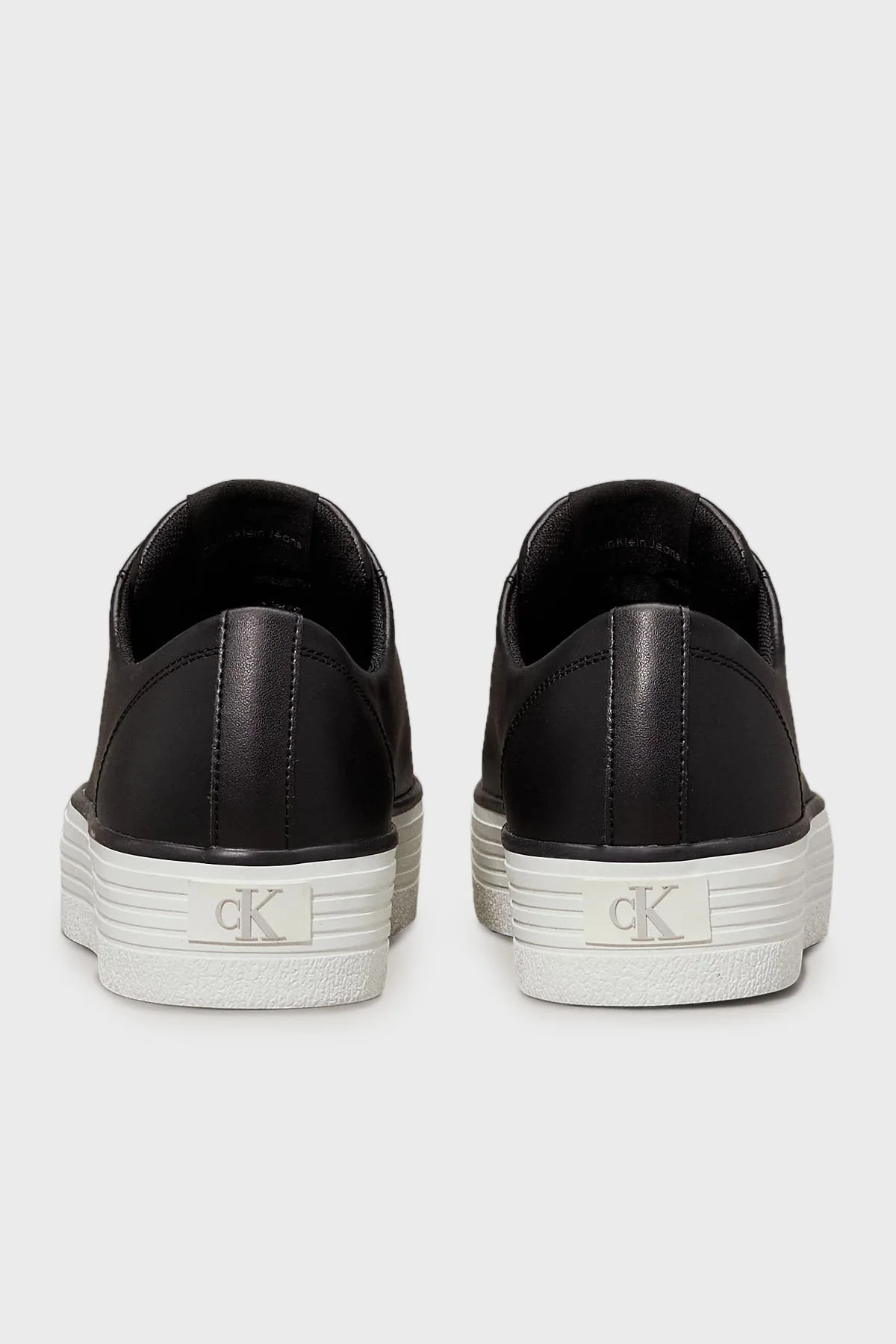 Calvin Klein Logolu Sneaker YW0YW016330GM Bayan Ayakkabı YW0YW01633 0GM SİYAH-BEYAZ - 13