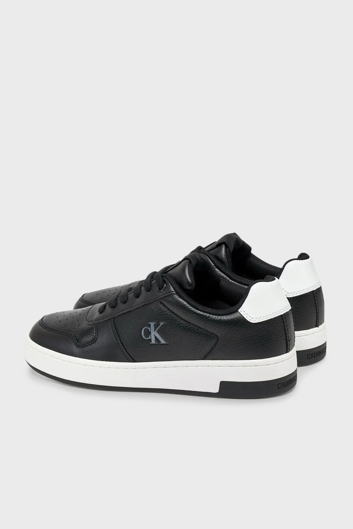 Calvin Klein Logolu Sneaker YW0YW017650GM Bayan Ayakkabı YW0YW01765 0GM SİYAH-BEYAZ - 9