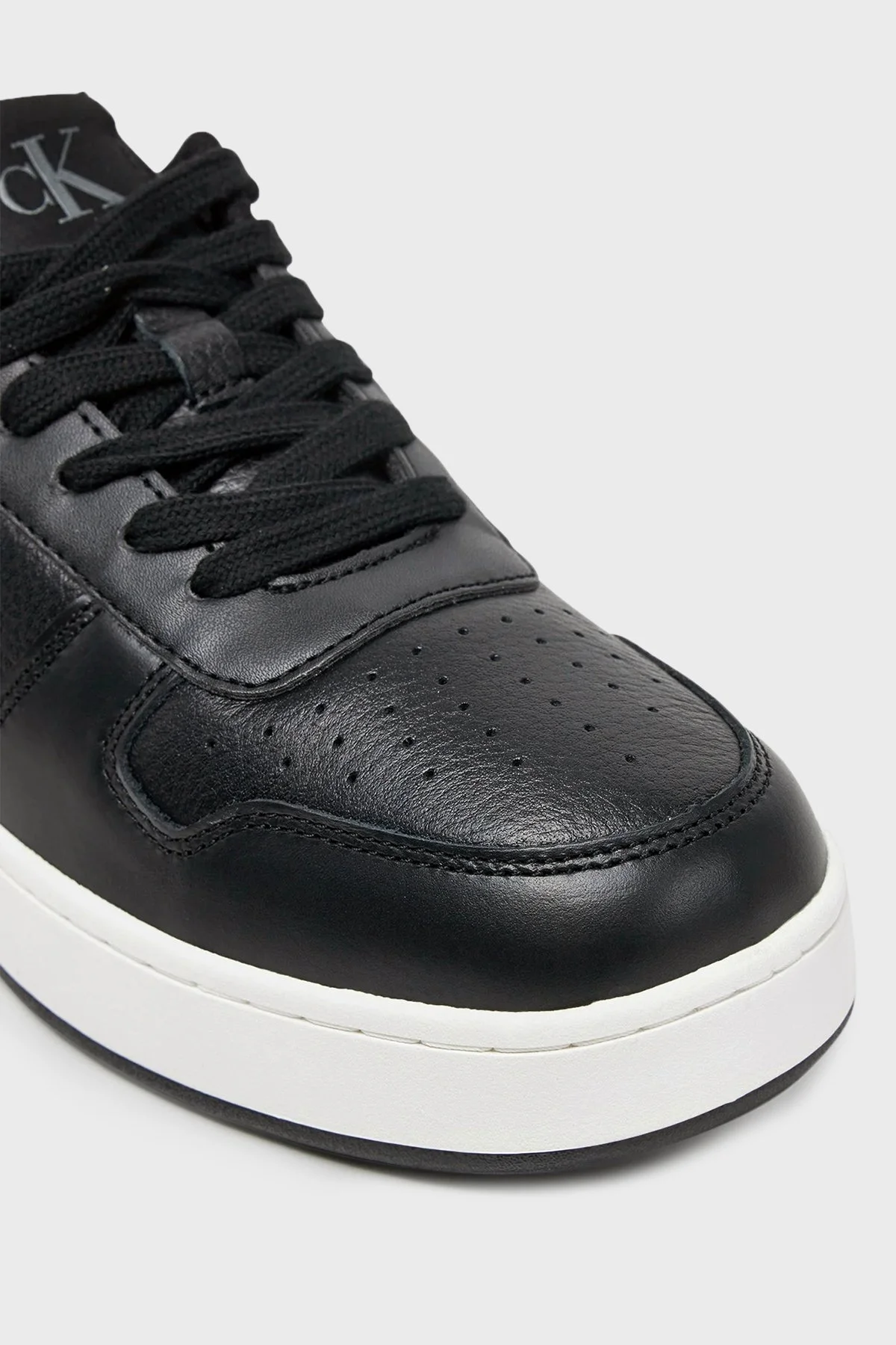 Calvin Klein Logolu Sneaker YW0YW017650GM Bayan Ayakkabı YW0YW01765 0GM SİYAH-BEYAZ - 10