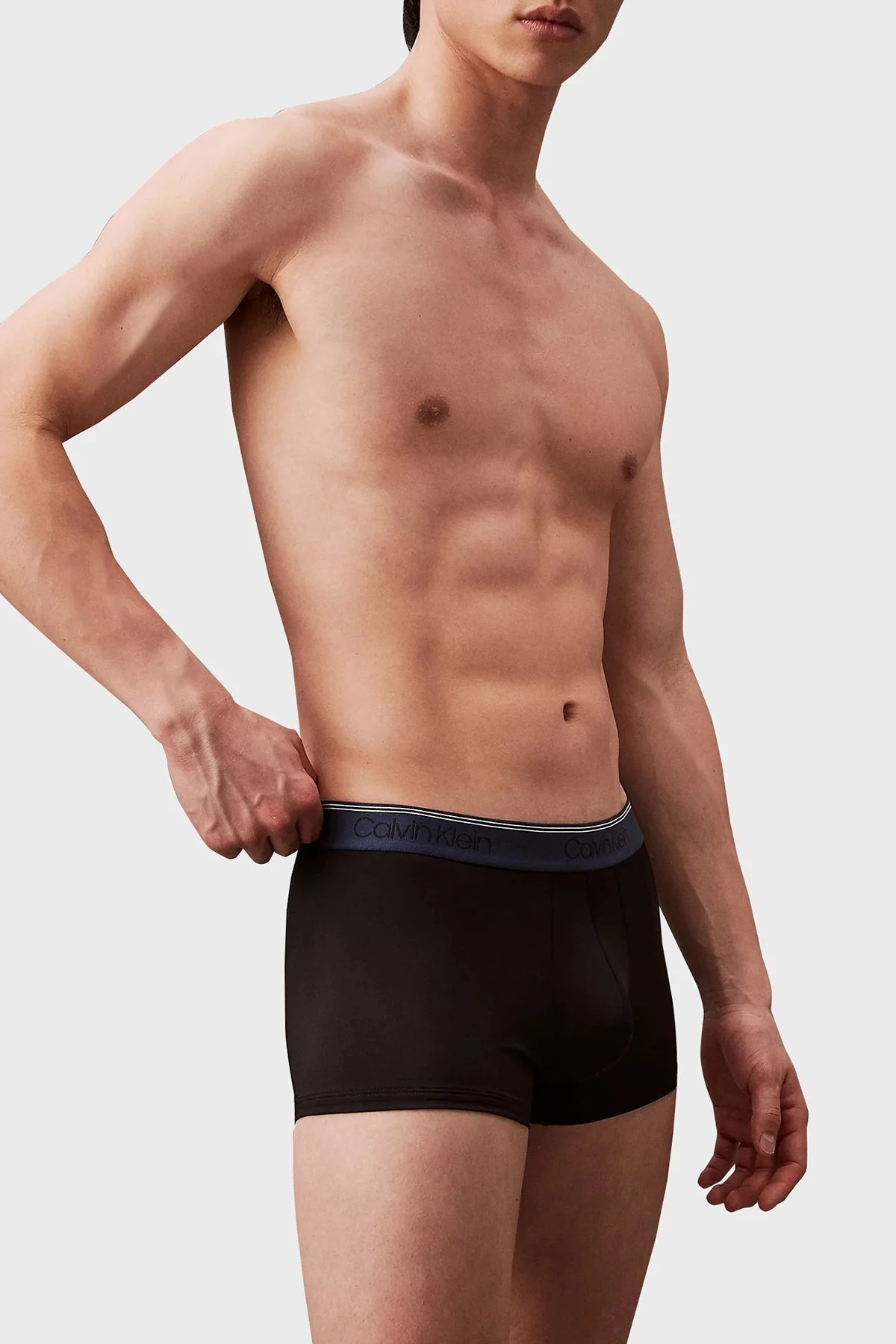 Calvin Klein Logolu Streç 3 Pack 000NB2569AN33 Erkek Boxer 000NB2569A N33 SİYAH - 3