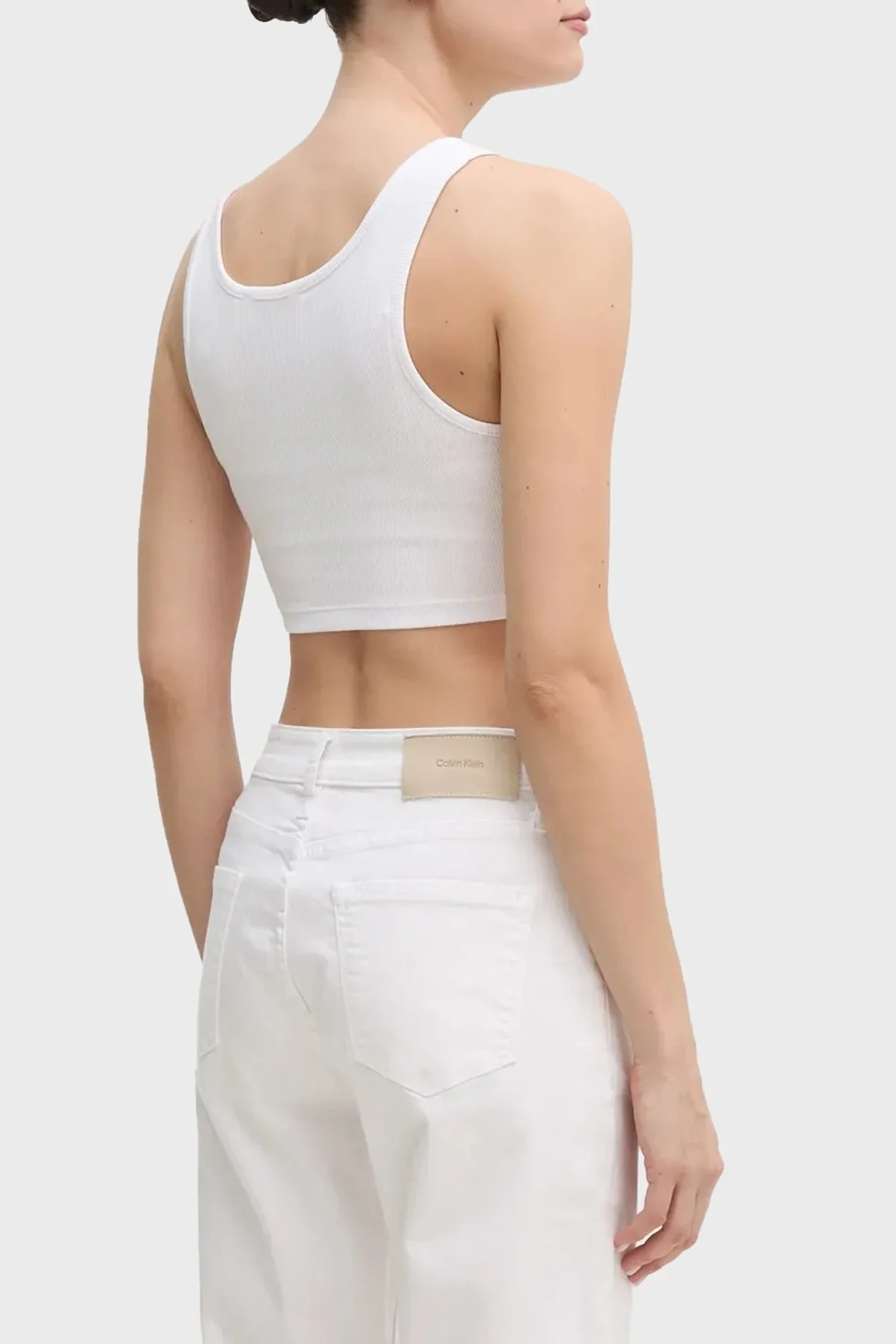 Calvin Klein Logolu Streç Pamuklu Slim Fit V Yaka J20J225308YAA Bayan Top J20J225308 YAA BEYAZ - 8