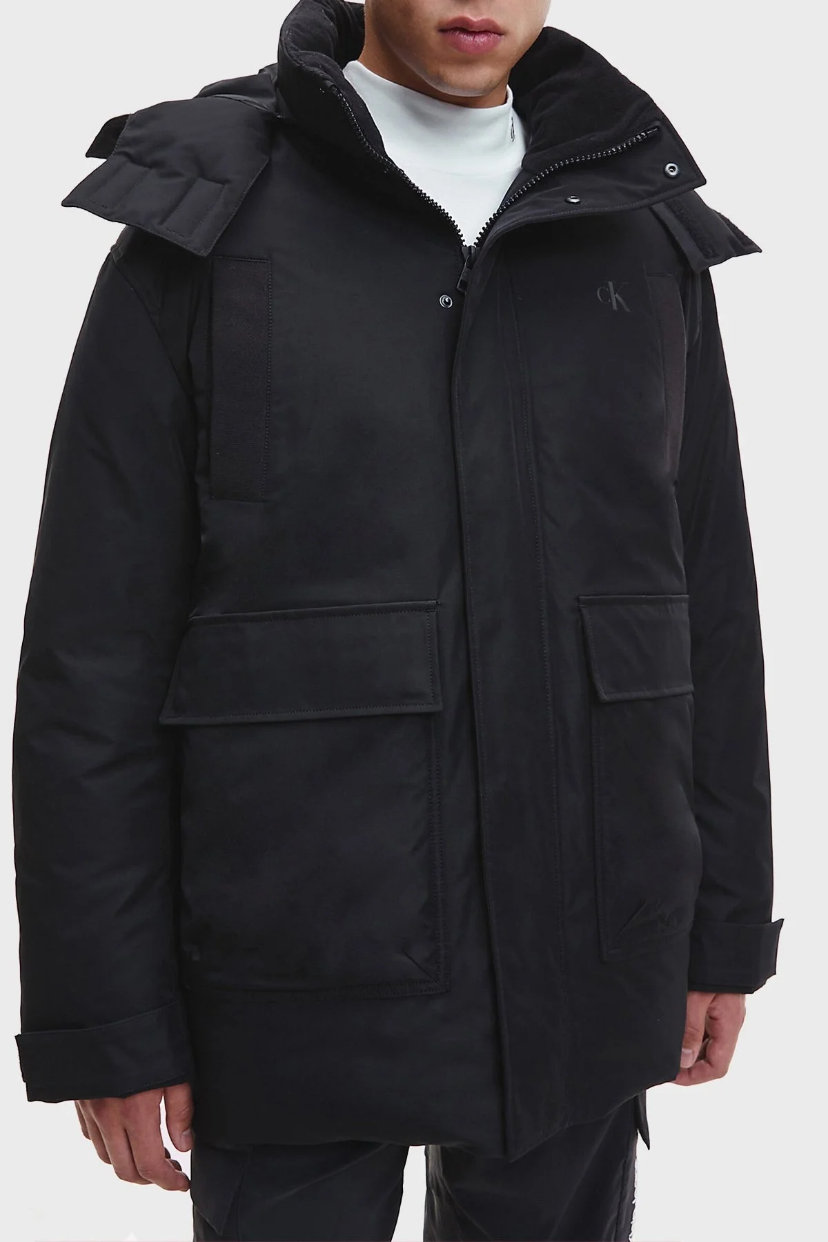 Calvin Klein Logolu Su Geçirmez Çıkarılabilir Kapüşonlu Regular Fit Erkek Mont J30J321969 BEH SİYAH - 1