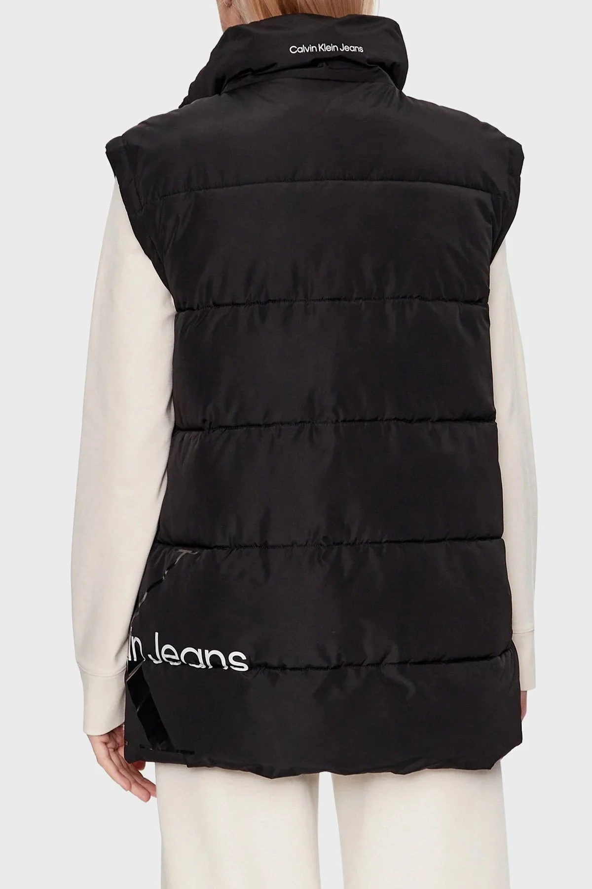 Calvin Klein Logolu Su Geçirmez Dik Yaka J20J221734BEH Bayan Yelek J20J221734 BEH SİYAH - 2