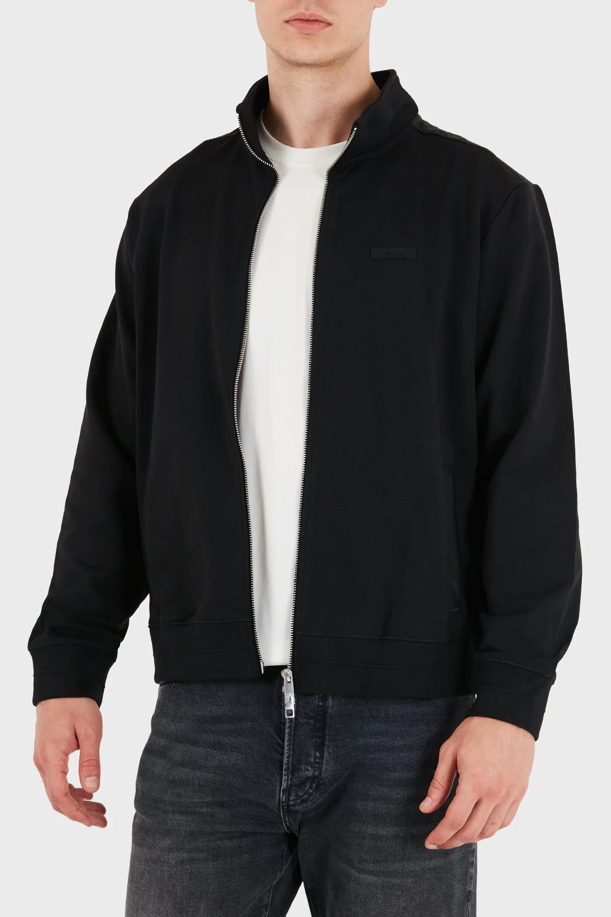 Calvin Klein Logolu Su İtici Relaxed Fit Dik Yaka Fermuarlı Erkek Sweat LV04LH220G UB1 Siyah - 6