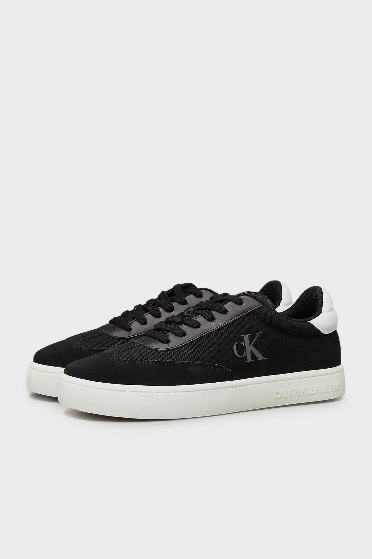 Calvin Klein Logolu Süet Detaylı Sneaker YM0YM011690GM Erkek Ayakkabı YM0YM01169 0GM SİYAH-BEYAZ - 10