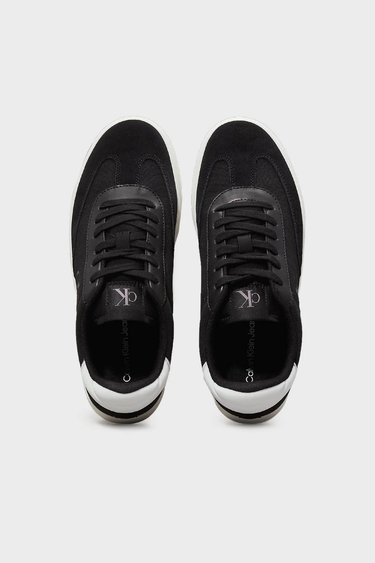 Calvin Klein Logolu Süet Detaylı Sneaker YM0YM011690GM Erkek Ayakkabı YM0YM01169 0GM SİYAH-BEYAZ - 11