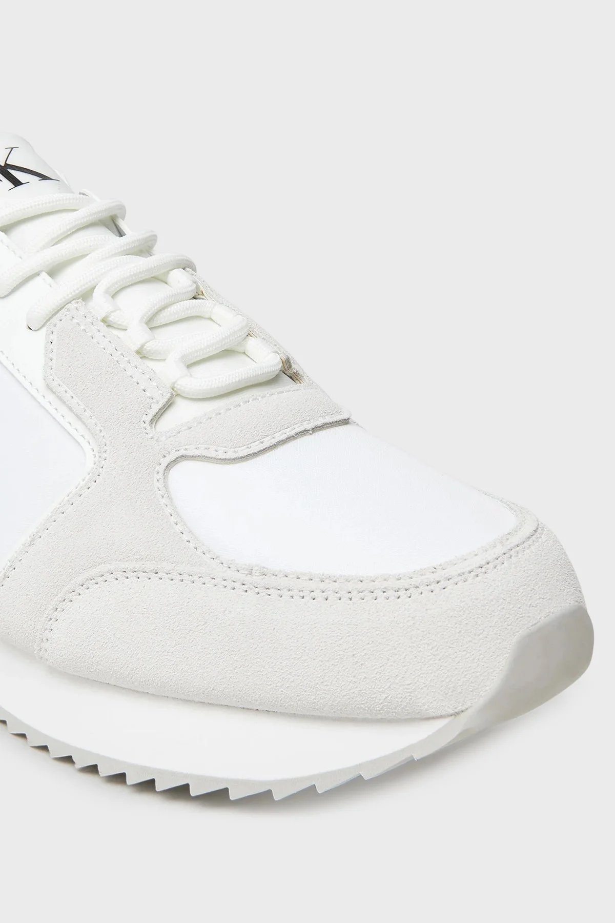 Calvin Klein Logolu Süet Detaylı Sneaker YM0YM0132601W Erkek Ayakkabı YM0YM01326 01W BEYAZ-SİYAH - 5