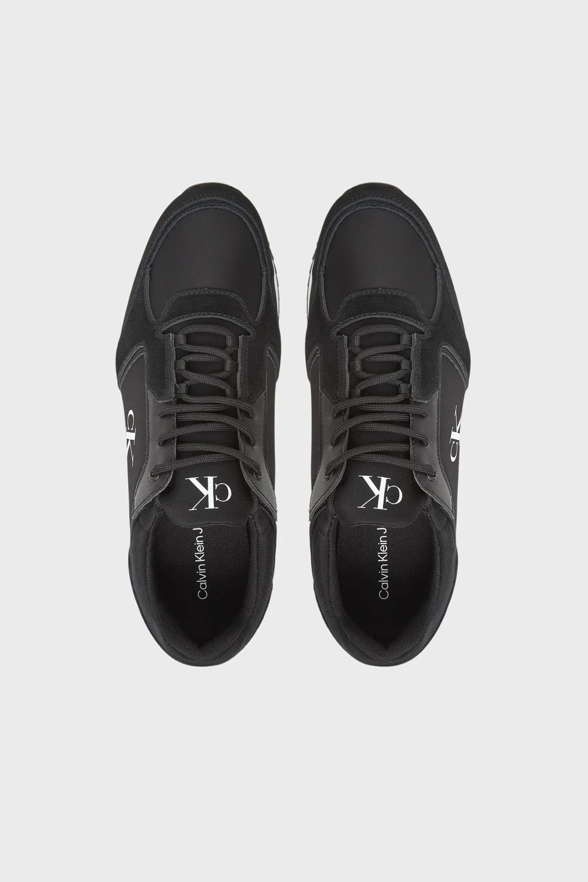 Calvin Klein Logolu Süet Detaylı Sneaker YM0YM013260GM Erkek Ayakkabı YM0YM01326 0GM SİYAH-BEYAZ - 3