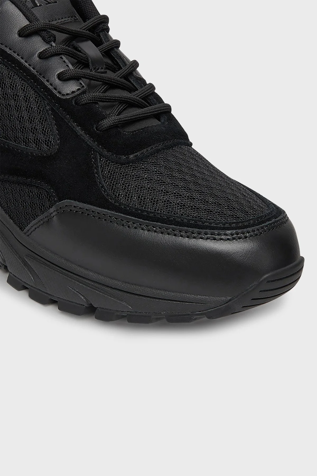 Calvin Klein Logolu Süet Detaylı Sneaker YM0YM013790GJ Erkek Ayakkabı YM0YM01379 0GJ SİYAH - 4