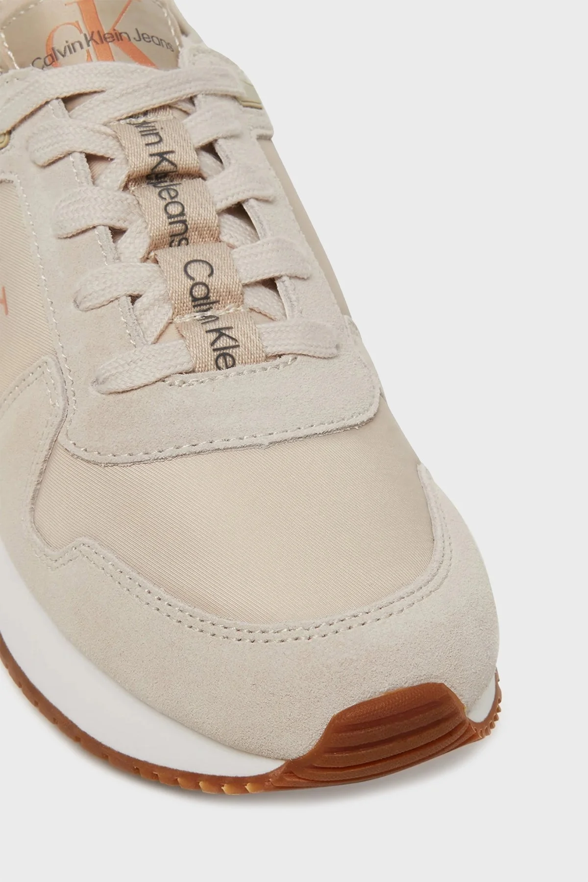 Calvin Klein Logolu Süet Detaylı Sneaker YW0YW0084002Z Bayan Ayakkabı YW0YW00840 02Z Bej-Pudra - 11