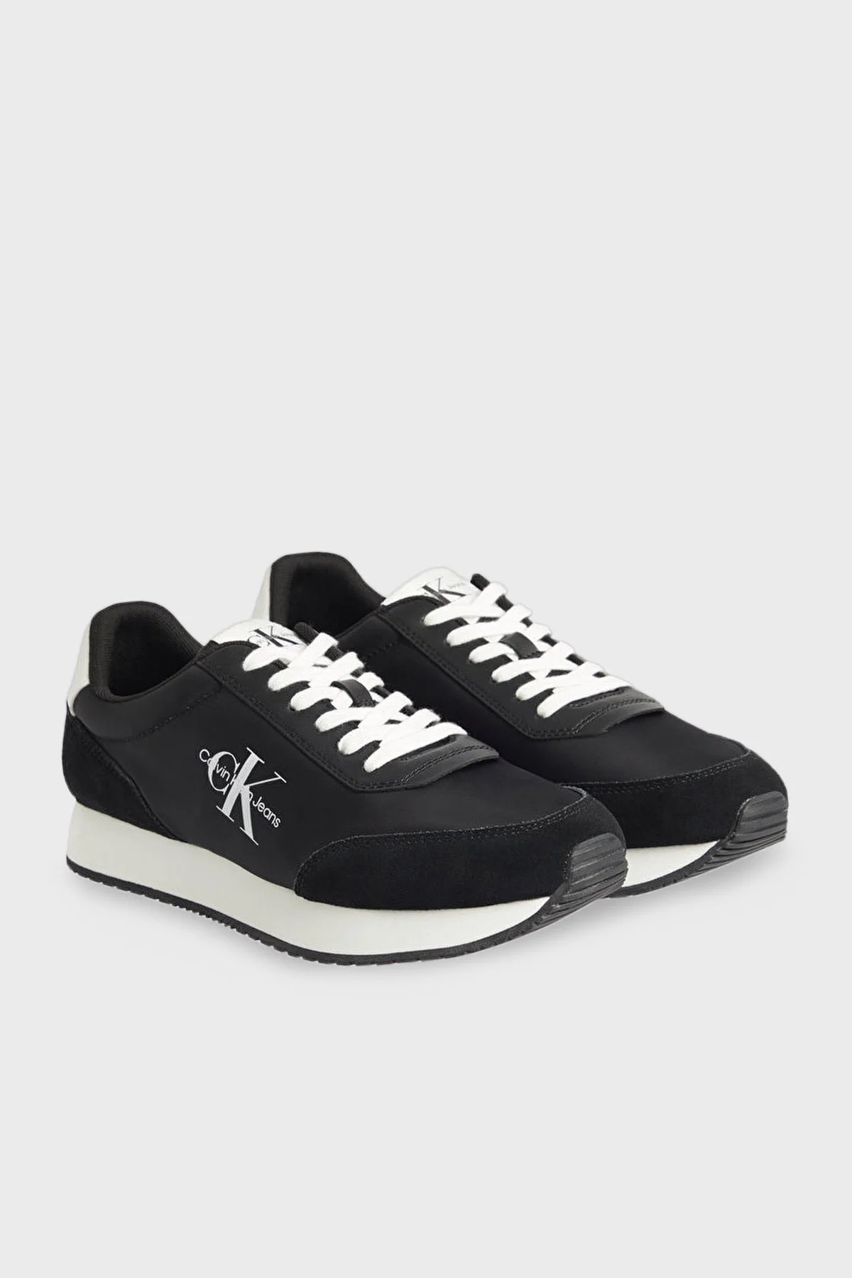 Calvin Klein Logolu Süet Sneaker Erkek Ayakkabı YM0YM00683 0GJ SİYAH-BEYAZ - 3