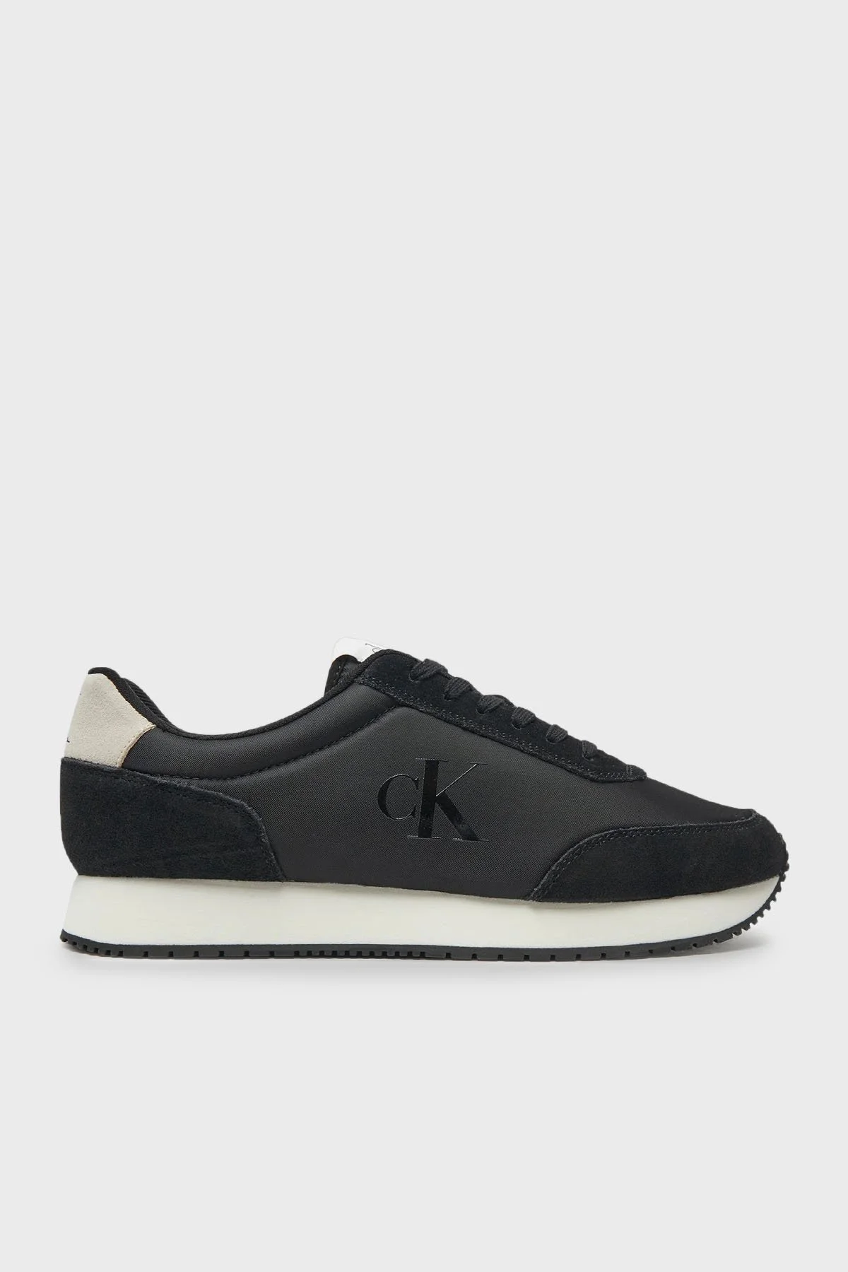 Calvin Klein Logolu Süet Sneaker YM0YM011190GM Erkek Ayakkabı YM0YM01119 0GM SİYAH-BEYAZ - 6