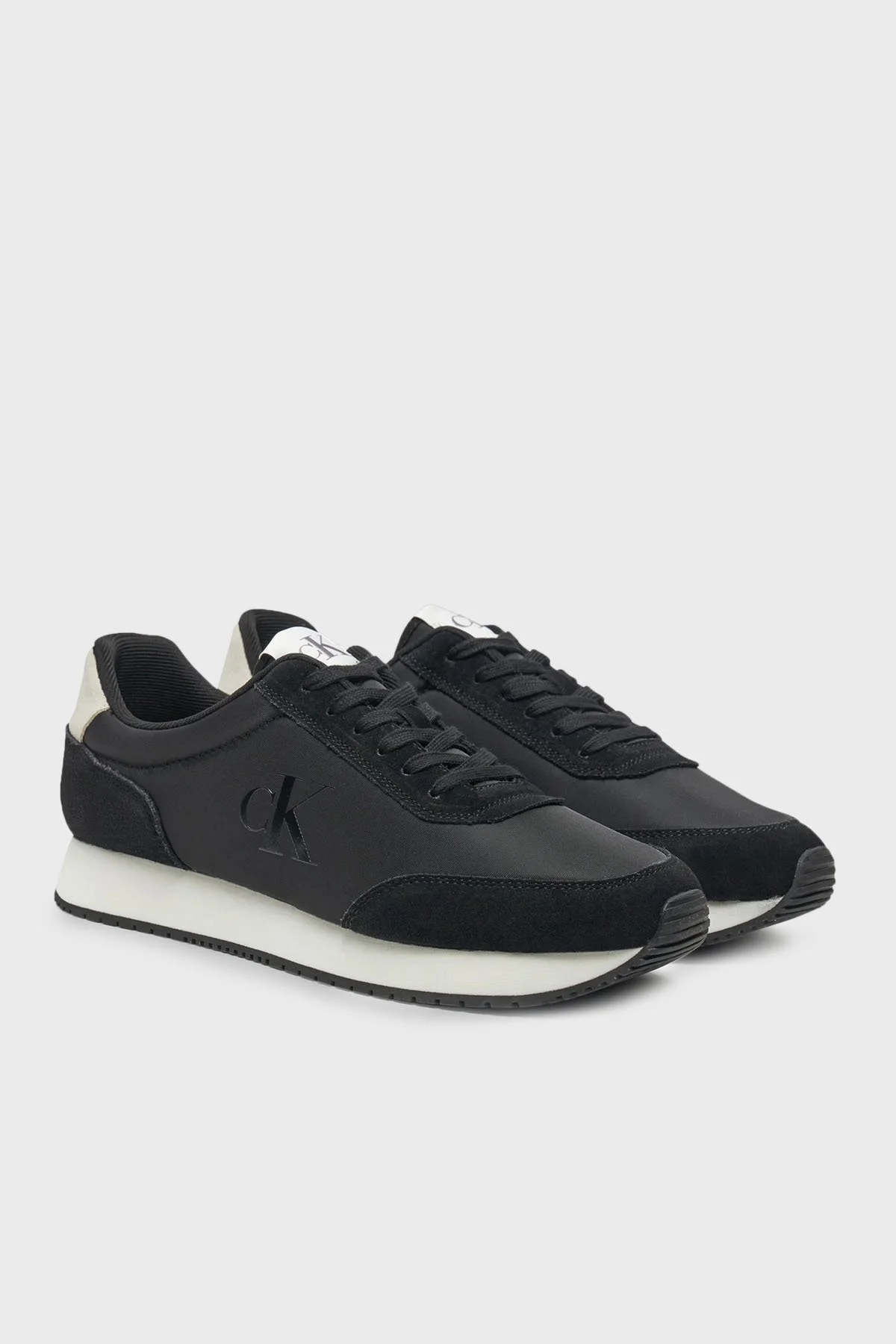 Calvin Klein Logolu Süet Sneaker YM0YM011190GM Erkek Ayakkabı YM0YM01119 0GM SİYAH-BEYAZ - 7