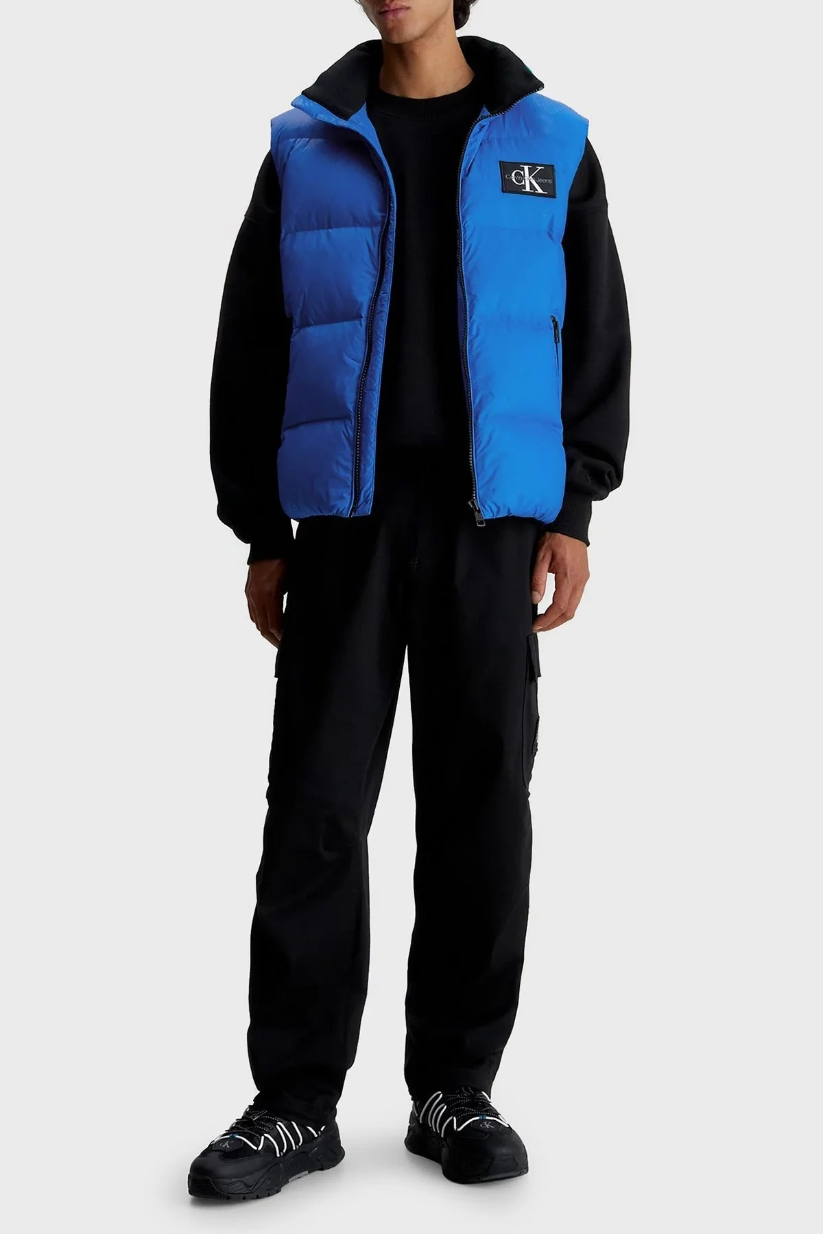 Calvin Klein Logolu Suya Dayanıklı Dik Yaka Regular Fit Şişme Erkek Yelek J30J323473 C6X MAVİ - 2