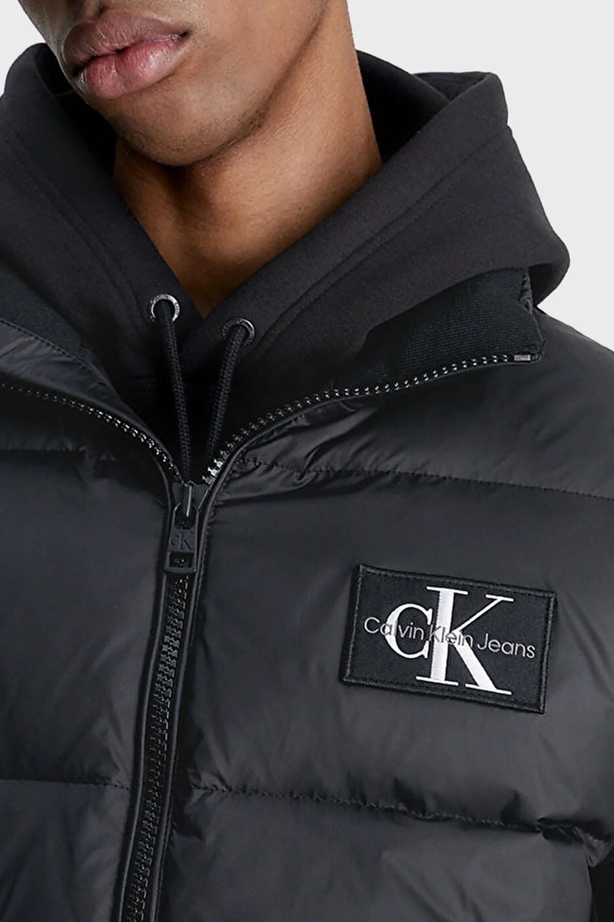 Calvin Klein Logolu Suya Dayanıklı Dik Yaka Regular Fit Şişme J30J323473BEH Erkek Yelek J30J323473 BEH SİYAH - 3