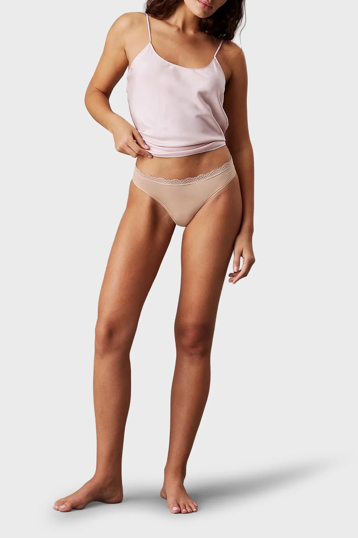 Calvin Klein Logolu Tanga 3 Pack LV00QD5300WAS Bayan Külot LV00QD5300 WAS Lacivert-Pudra-Mercan - 9