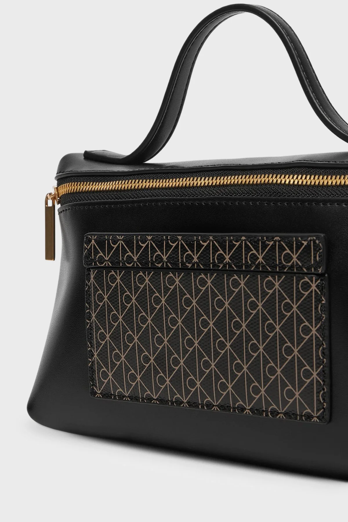 Calvin Klein Logolu Tek Saplı LV04F1102G2XA Bayan Çanta LV04F1102G 2XA SİYAH - 3