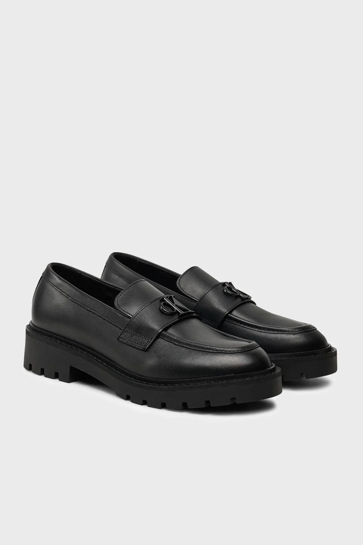 Calvin Klein Logolu Tırtıklı Kalın Taban Loafer YW0YW016820GJ Bayan Ayakkabı YW0YW01682 0GJ SİYAH - 2