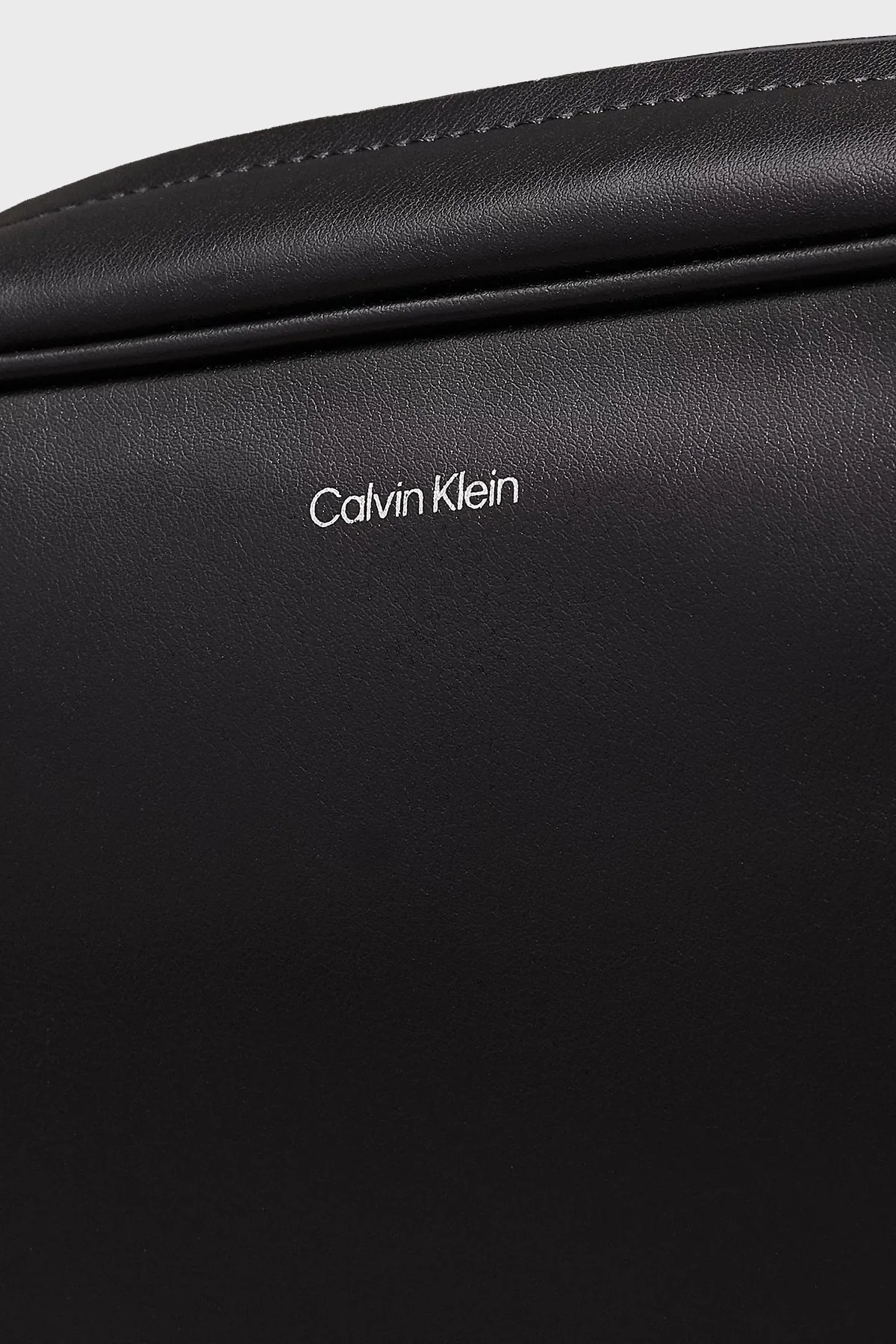 Calvin Klein Logolu Tutma Saplı K50K512951BEH Erkek Çanta K50K512951 BEH SİYAH - 8