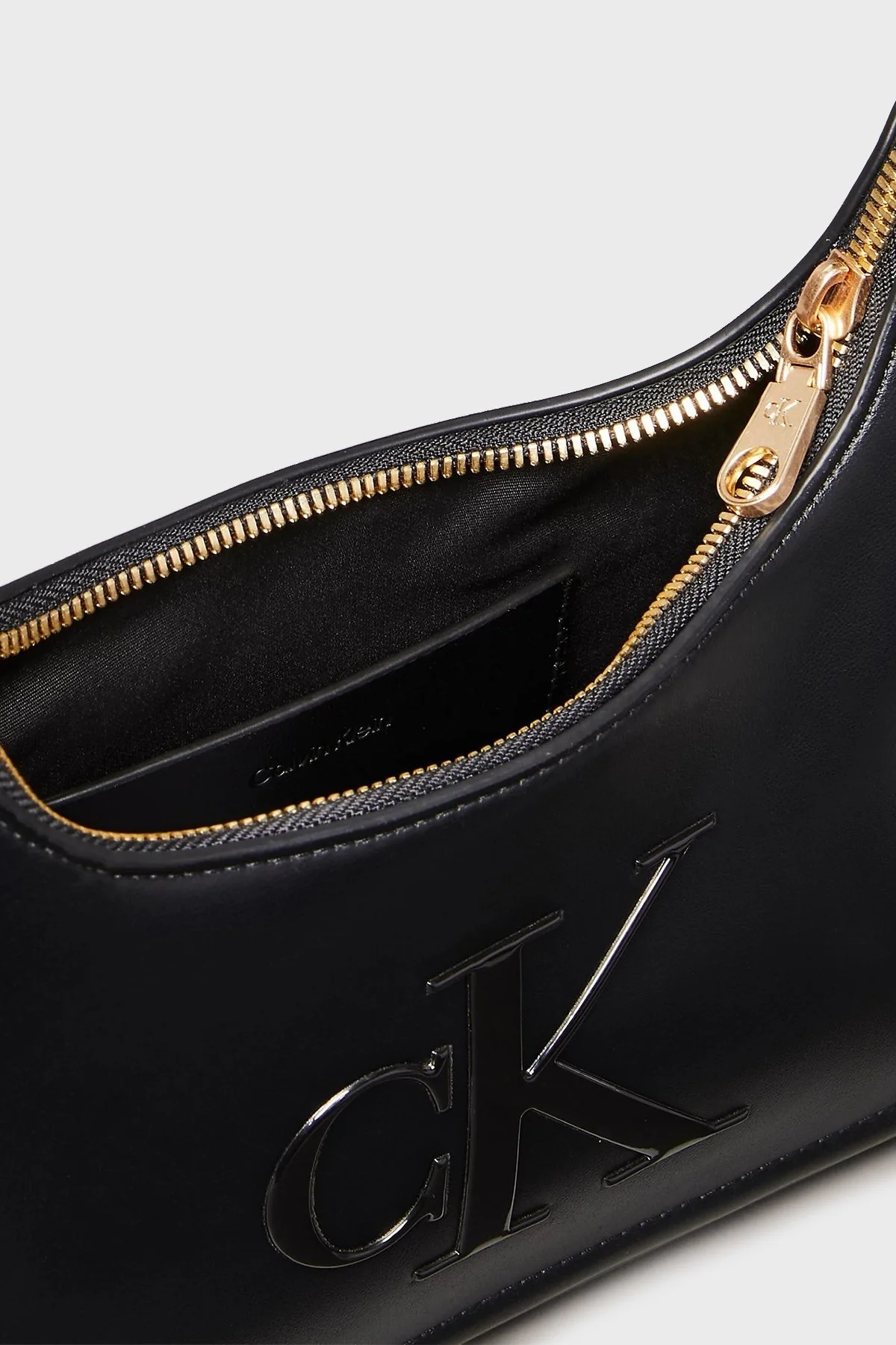 Calvin Klein Logolu Tutma Saplı Mini LV04F3230GUB1 Bayan Çanta LV04F3230G UB1 SİYAH - 4