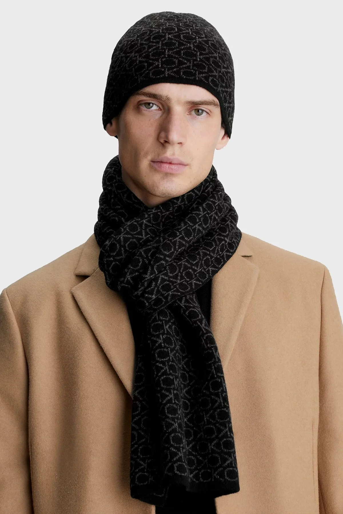 Calvin Klein Logolu Yün ve Kaşmir Karışımlı Bere ve K50K51102601H Erkek Atkı Takım K50K511026 01H SİYAH - 2