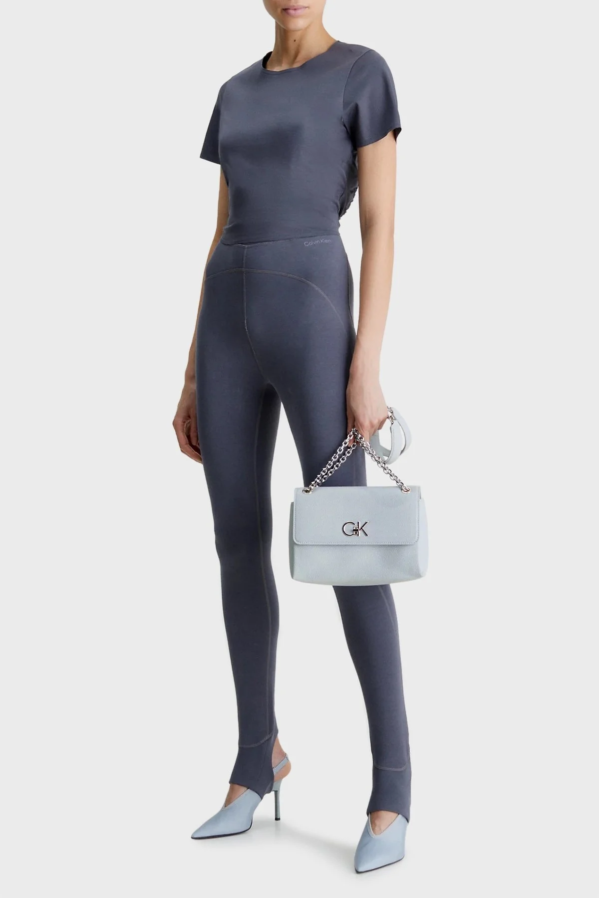 Calvin Klein Logolu Zincir Askılı K60K609395DYI Bayan Çanta K60K609395 DYI AÇIK MAVİ - 2