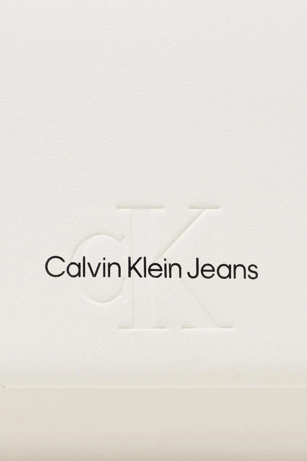 Calvin Klein Logolu Zincir Askılı K60K610562YBH Bayan Çanta K60K610562 YBH BEYAZ - 2