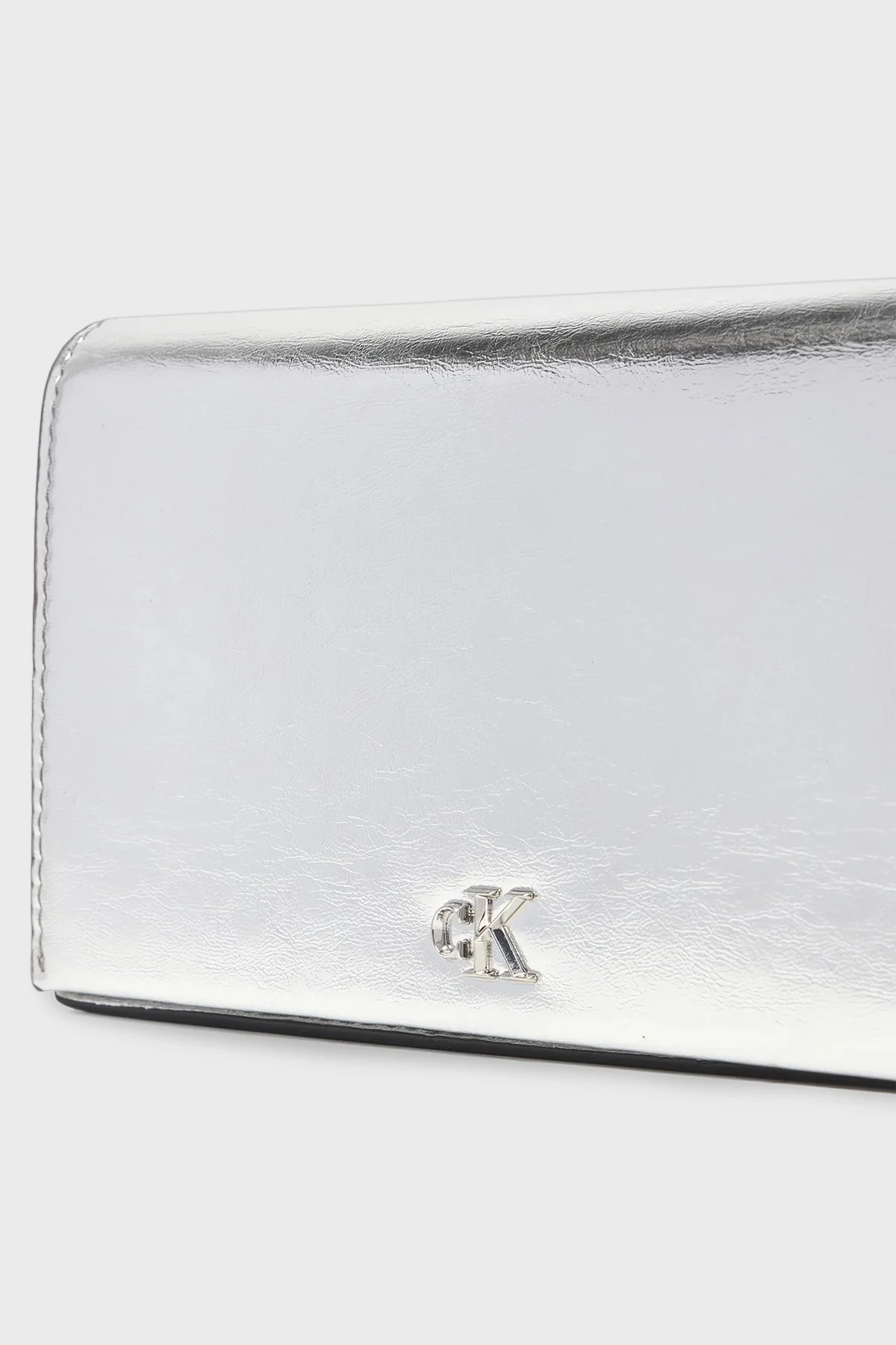 Calvin Klein Logolu Zincir Askılı LV04F3320G3JH Bayan Cüzdan LV04F3320G 3JH GÜMÜŞ - 4