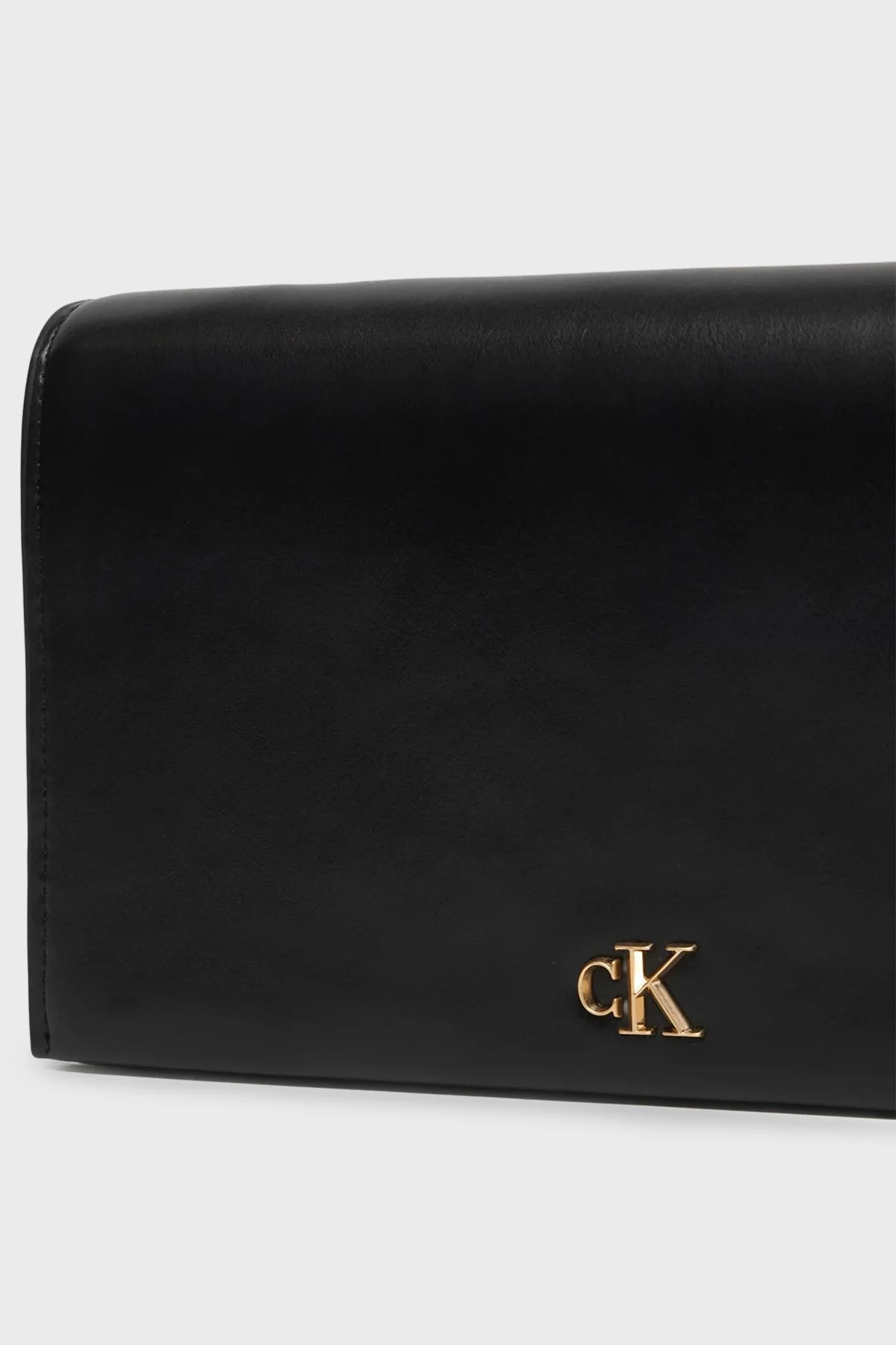 Calvin Klein Logolu Zincir Askılı Portföy LV04F3319GUB1 Bayan Cüzdan LV04F3319G UB1 SİYAH - 4