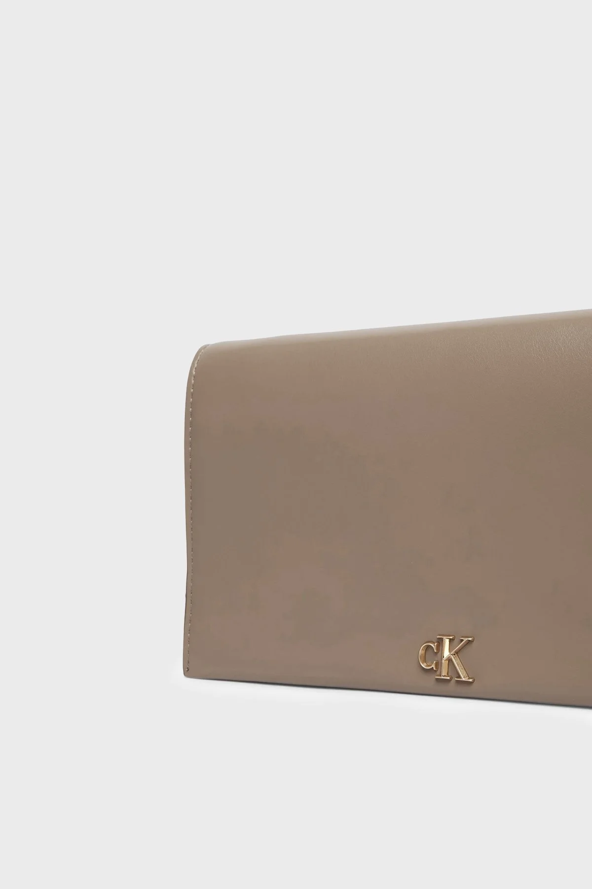 Calvin Klein Logolu Zincir Askılı Portföy LV04F3319GVFU Bayan Çanta LV04F3319G VFU VİZON - 4