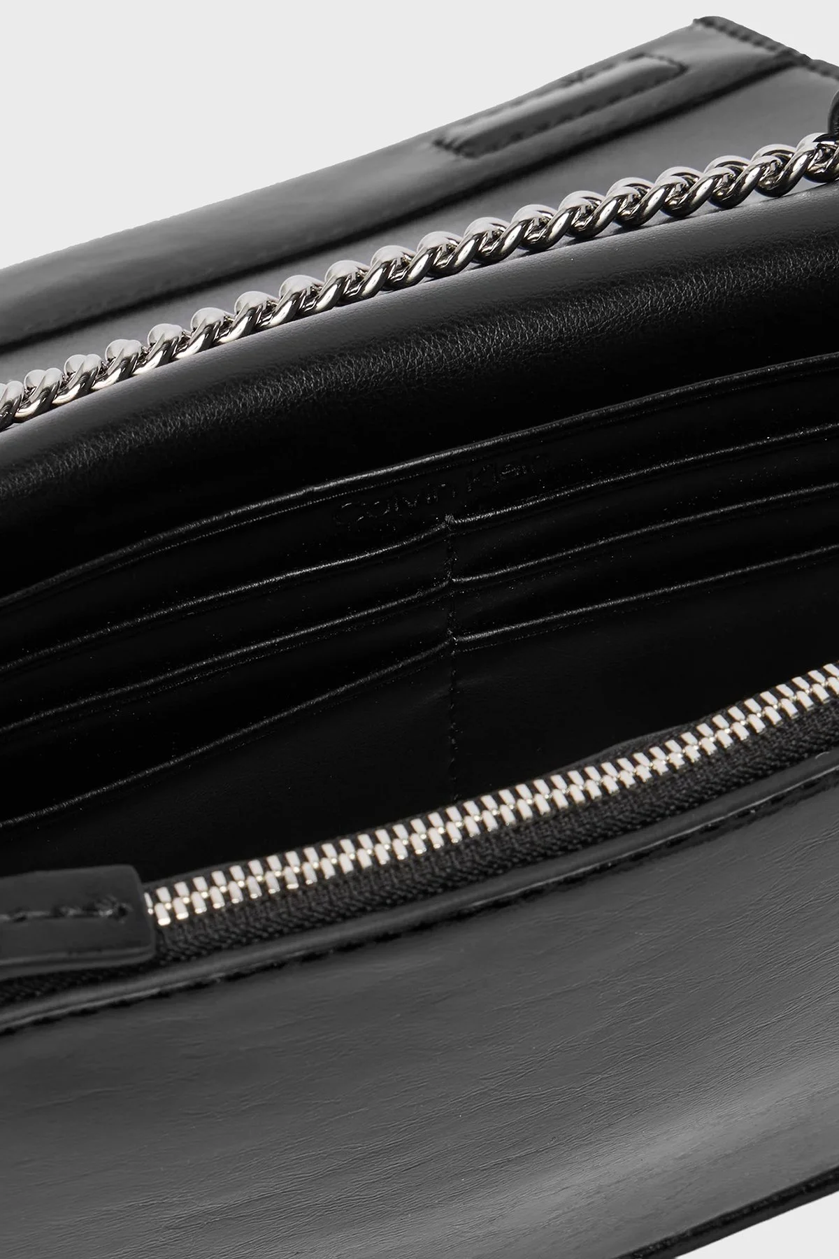 Calvin Klein Logolu Zincir Askılı Portföy LV04F3320GUB1 Bayan Cüzdan LV04F3320G UB1 SİYAH - 5
