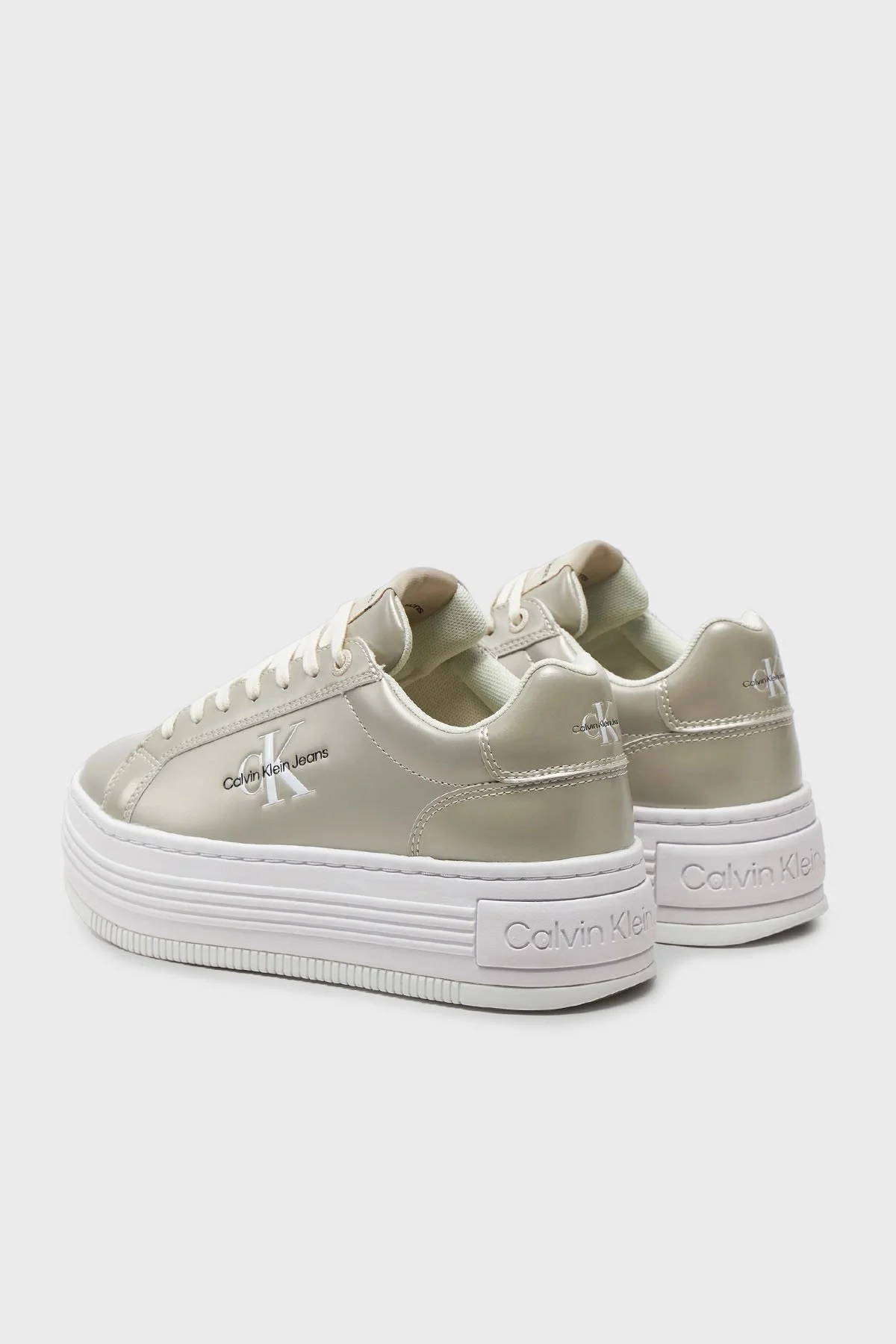 Calvin Klein Metalik Deri Platform Sneaker YW0YW01464YBI Bayan Ayakkabı YW0YW01464 YBI KREM - 3
