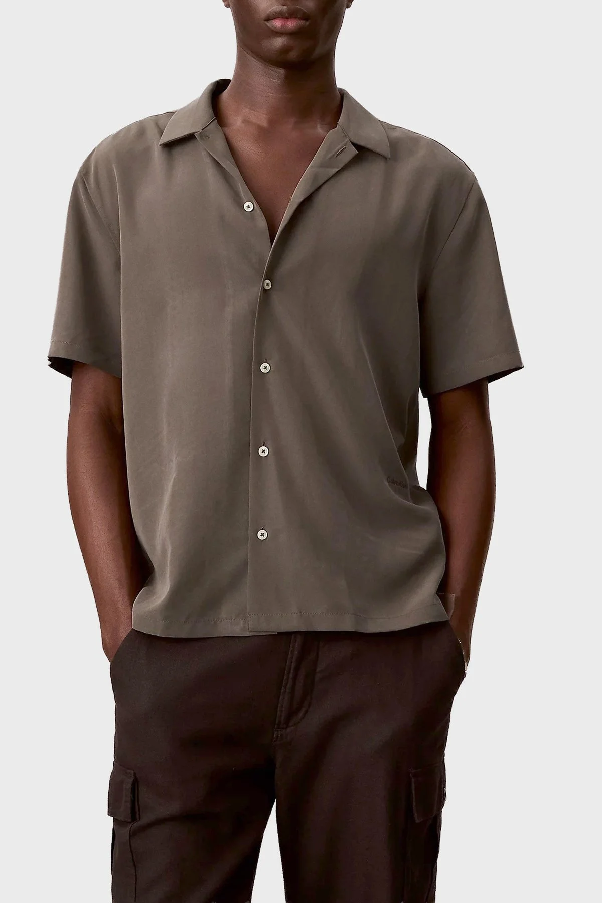 Calvin Klein Modal Karışımlı Relaxed Fit Kısa Kollu LV04LF114G9O9 Erkek Gömlek LV04LF114G 9O9 KAHVE - 1