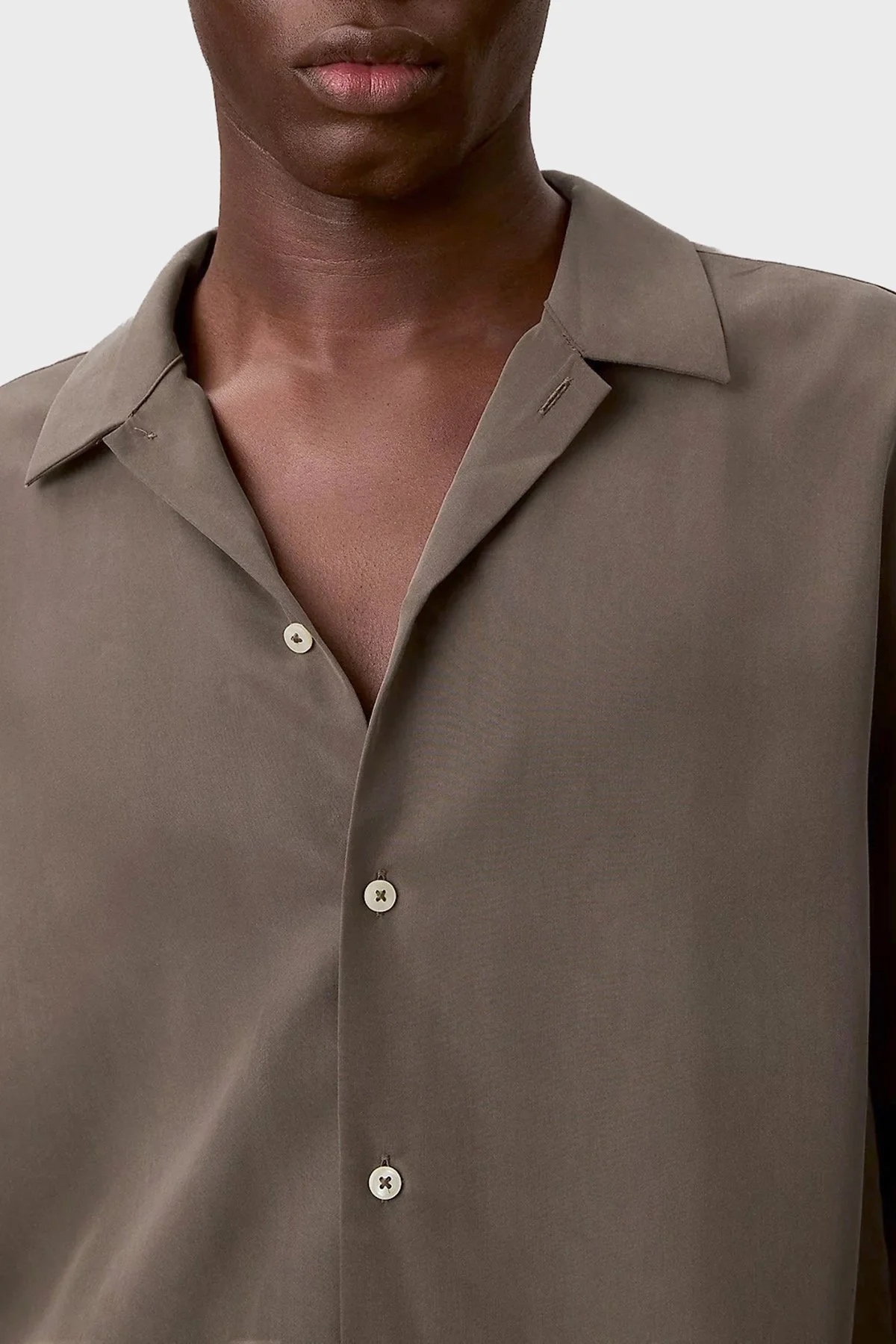Calvin Klein Modal Karışımlı Relaxed Fit Kısa Kollu LV04LF114G9O9 Erkek Gömlek LV04LF114G 9O9 KAHVE - 6
