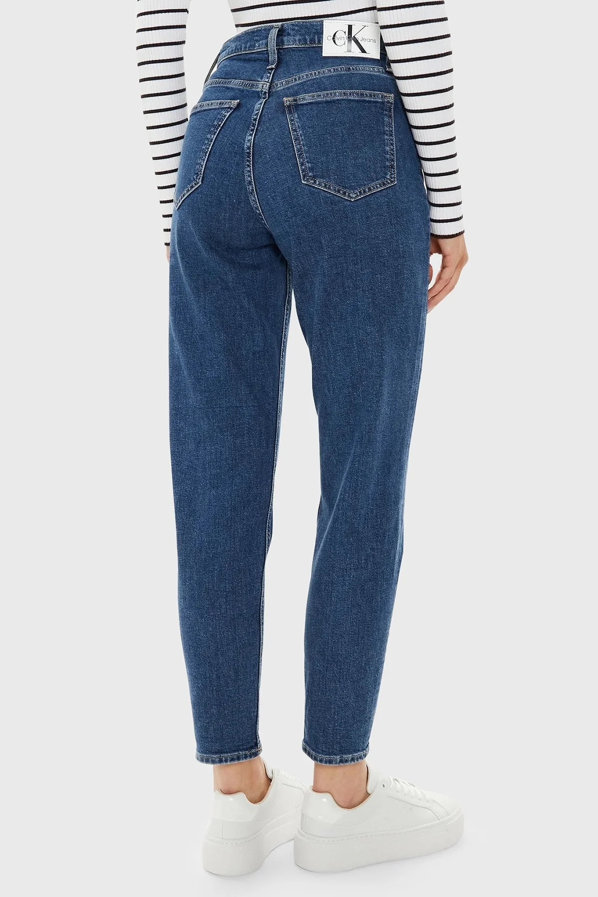 Calvin Klein Mom Fit Yüksek Bel Jeans J20J2236601A4 Bayan Kot Pantolon J20J223660 1A4 MAVİ - 8