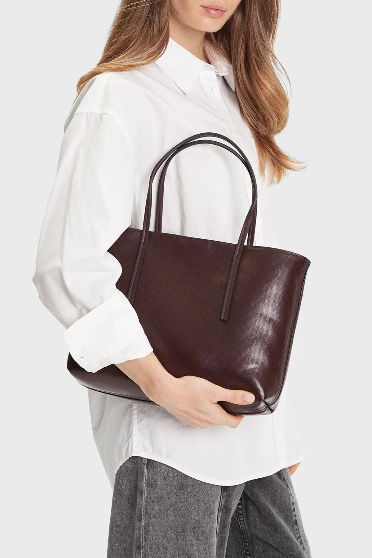 Calvin Klein Monogram Logo Baskılı Omuz Askılı LV04F3267G2XD Bayan Çanta LV04F3267G 2XD BORDO - 2