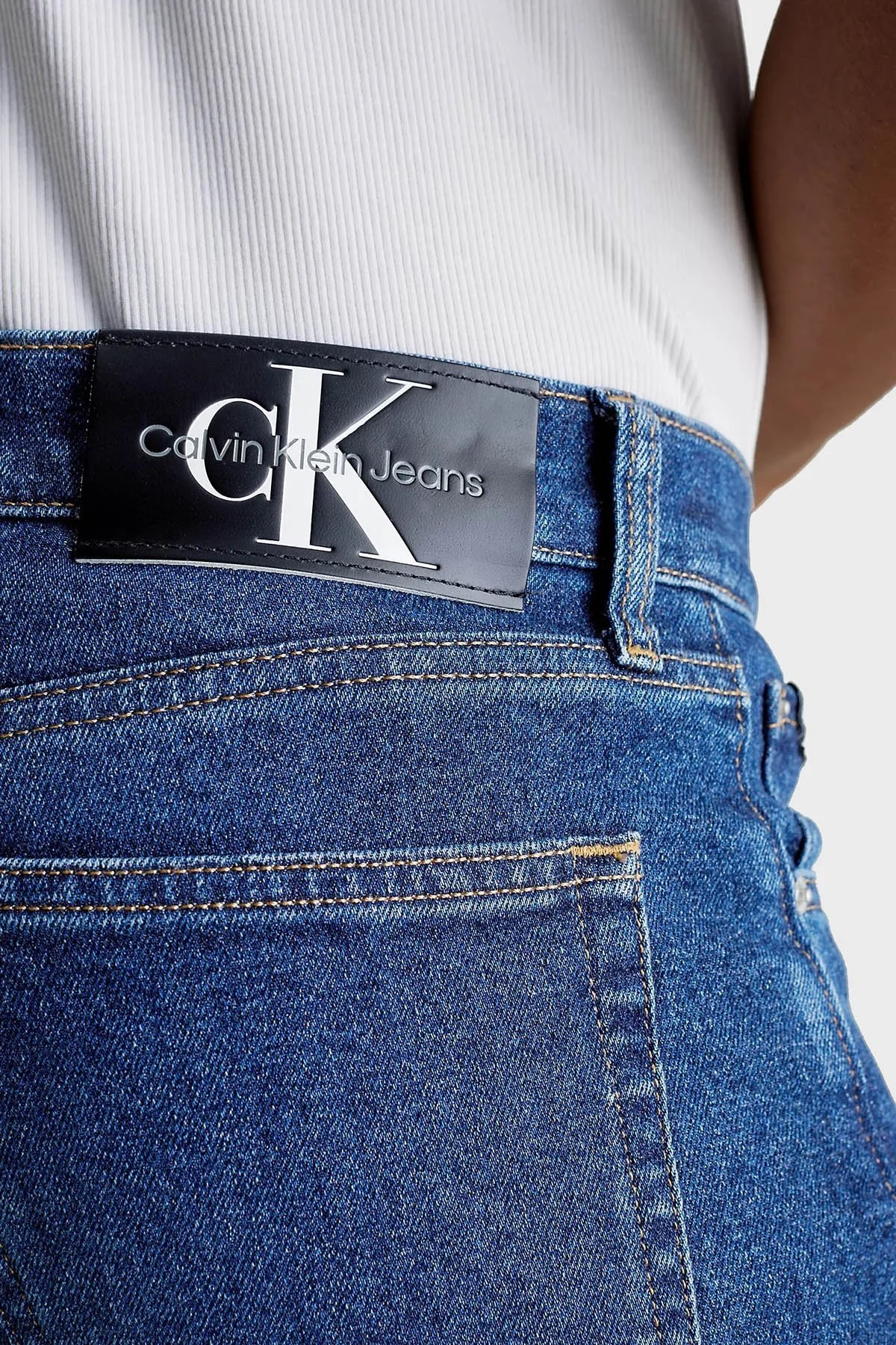 Calvin Klein Normal Bel Slim Tapered Jeans J30J3248491BJ Erkek Kot Pantolon J30J324849 1BJ KOYU MAVİ - 3