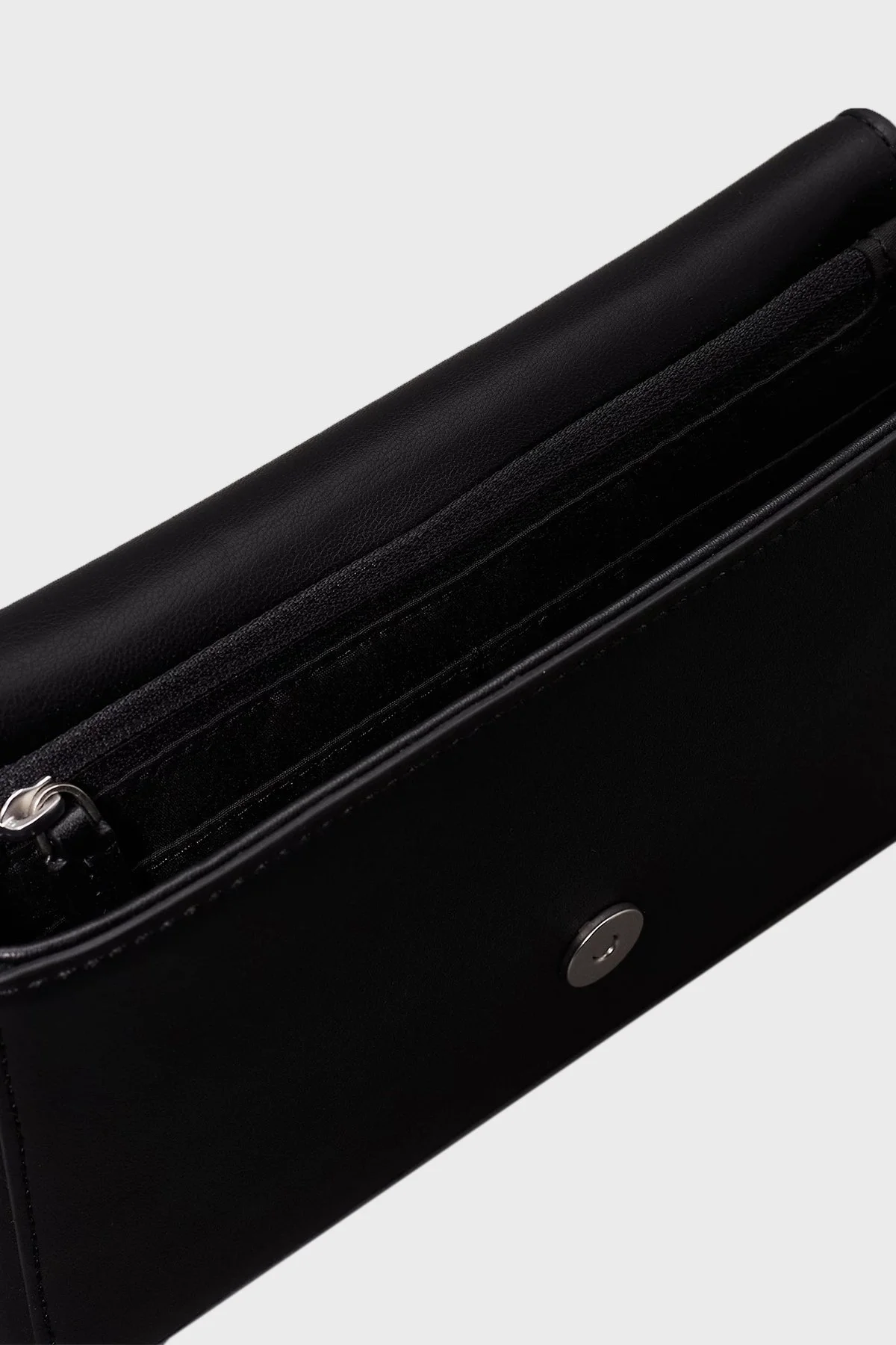 Calvin Klein Omuz Askılı K60K6123750GQ Bayan Çanta K60K612375 0GQ SİYAH - 4