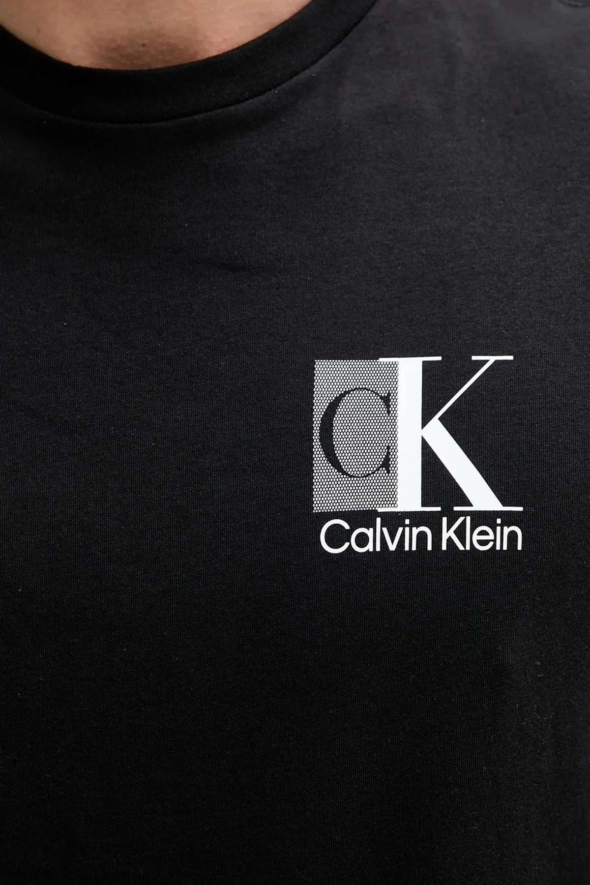 Calvin Klein Ön ve Arka Logo Baskılı Pamuklu Regular Fit LV04RC853GUB1 Erkek T Shirt LV04RC853G UB1 SİYAH - 5