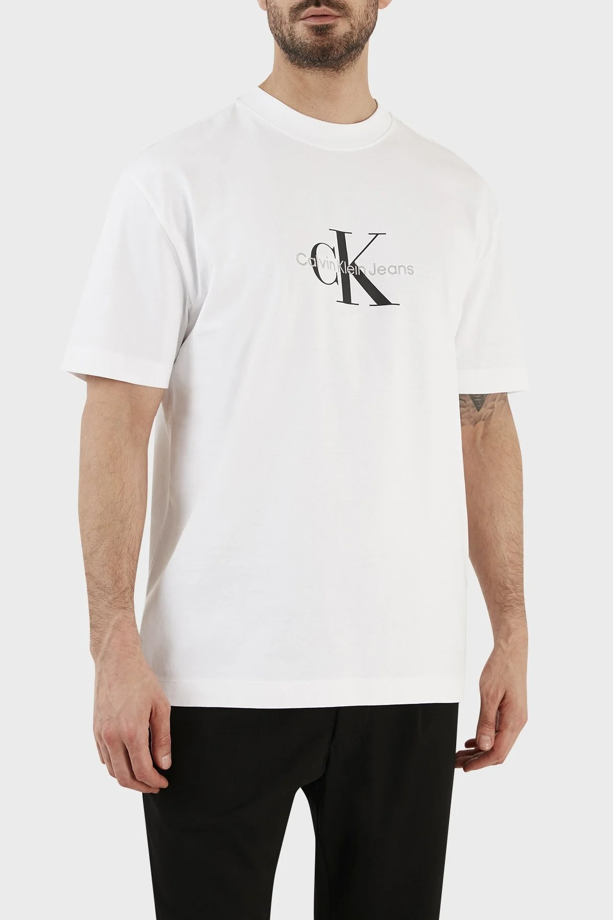 Calvin Klein Organik Pamuklu Bisiklet Yaka Oversize J30J323307YAF Erkek T Shirt J30J323307 YAF BEYAZ - 4