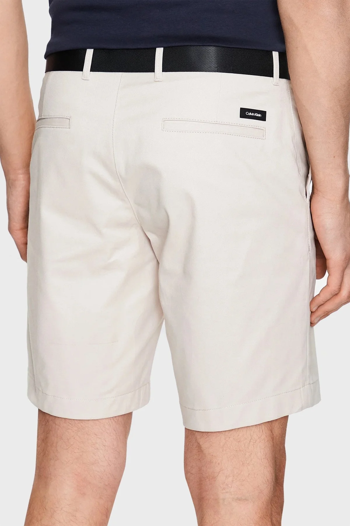 Calvin Klein Organik Pamuklu Kemerli Cepli Slim Fit K10K111788ACE Erkek Short K10K111788 ACE BEJ - 3