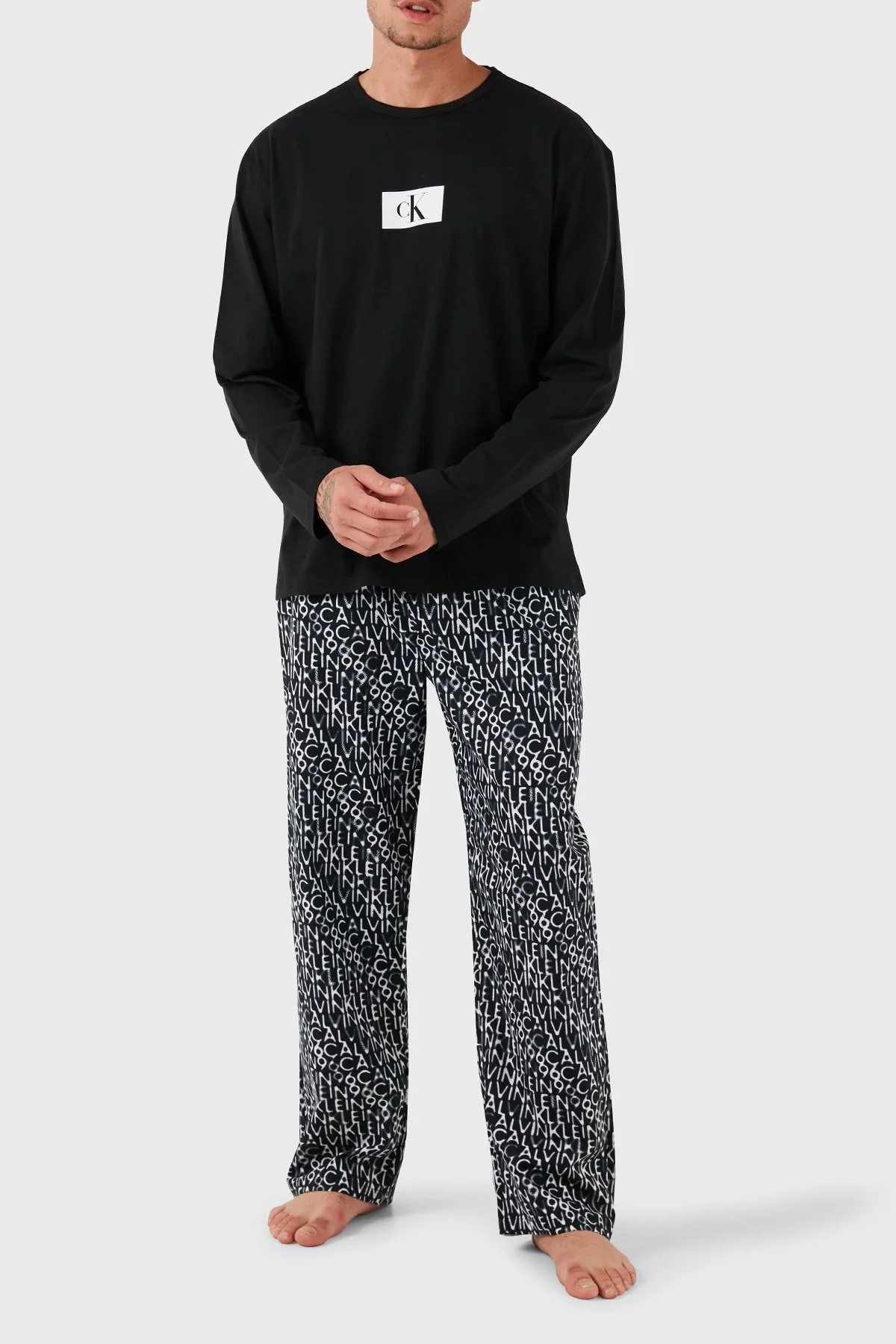 Calvin Klein Organik Pamuklu Regular Fit 000NM2526ENA8 Erkek Pijama Takımı 000NM2526E NA8 SİYAH - 5