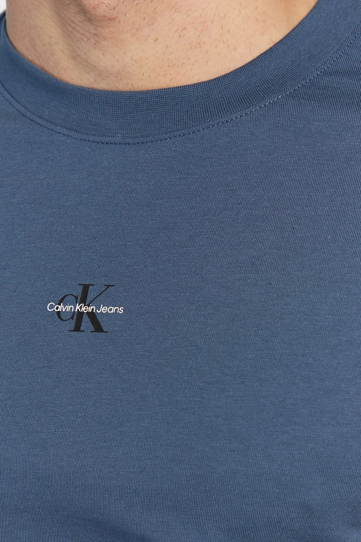 Calvin Klein Organik Pamuklu Regular Fit Bisiklet Yaka Erkek T Shirt J30J322466 DBZ MAVİ - 4