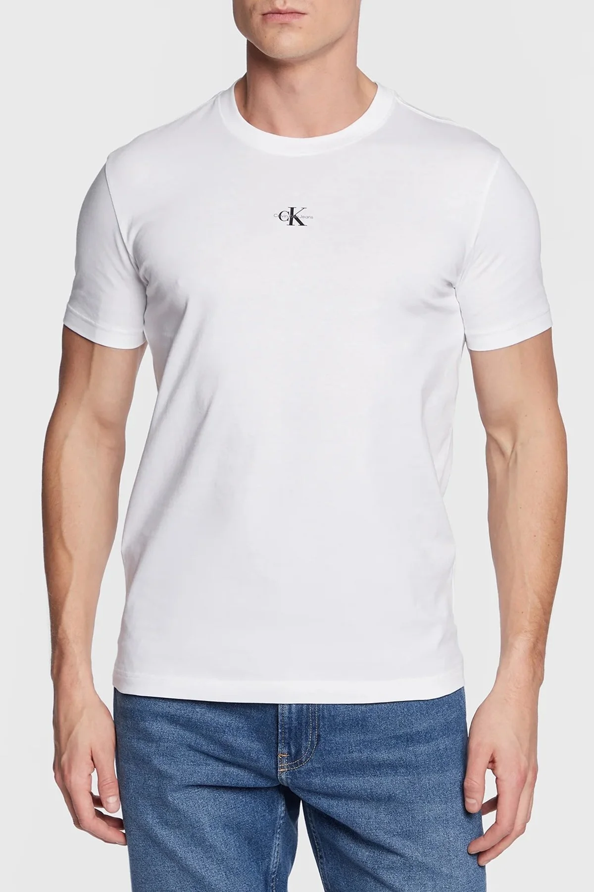 Calvin Klein Organik Pamuklu Regular Fit Bisiklet Yaka Erkek T Shirt J30J322466 YAF BEYAZ - 1