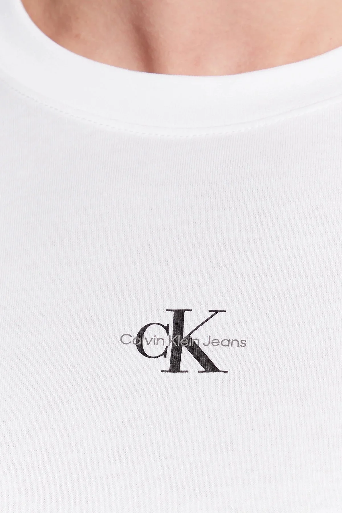 Calvin Klein Organik Pamuklu Regular Fit Bisiklet Yaka Erkek T Shirt J30J322466 YAF BEYAZ - 4